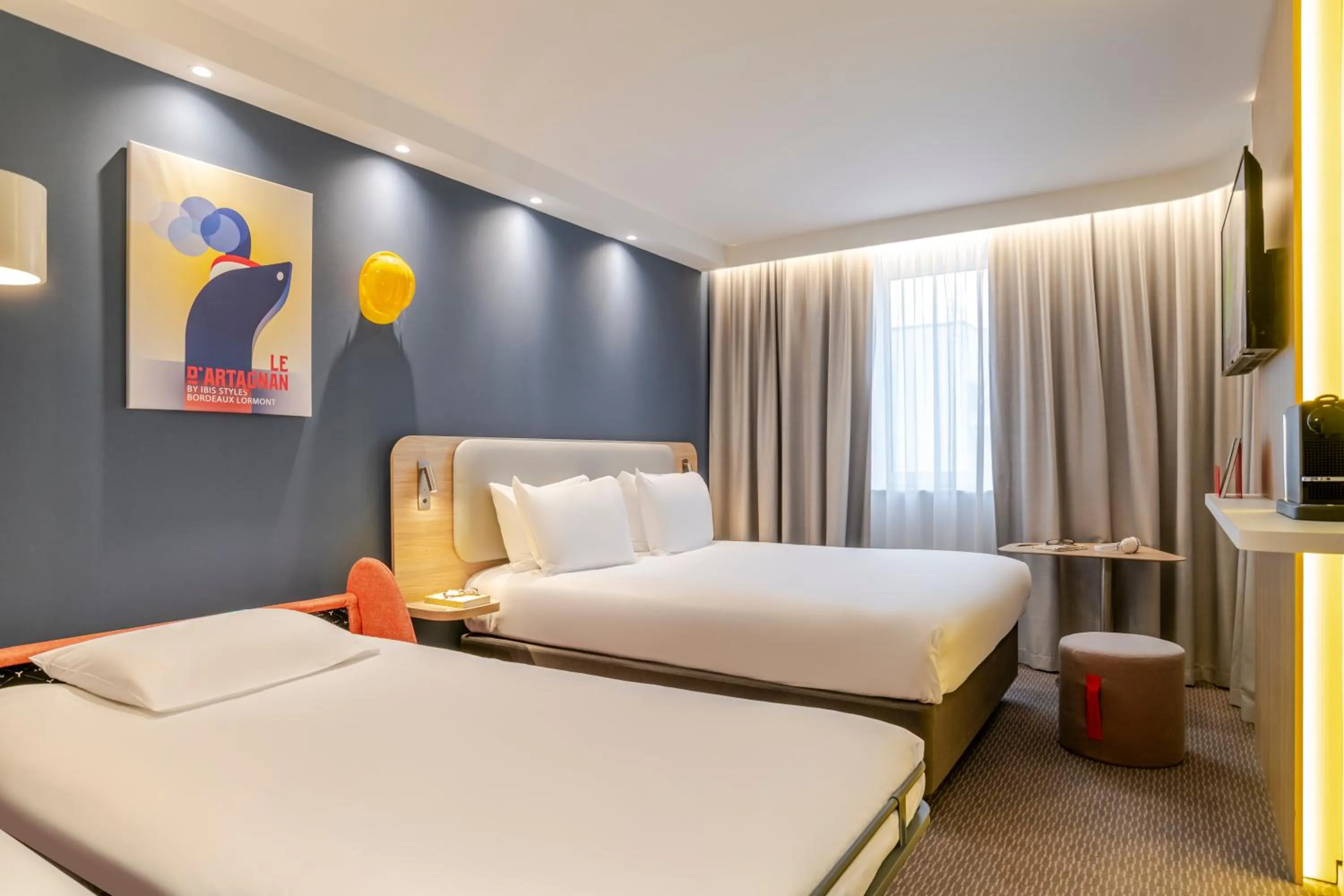 Bed in IBIS STYLES BORDEAUX LORMONT
