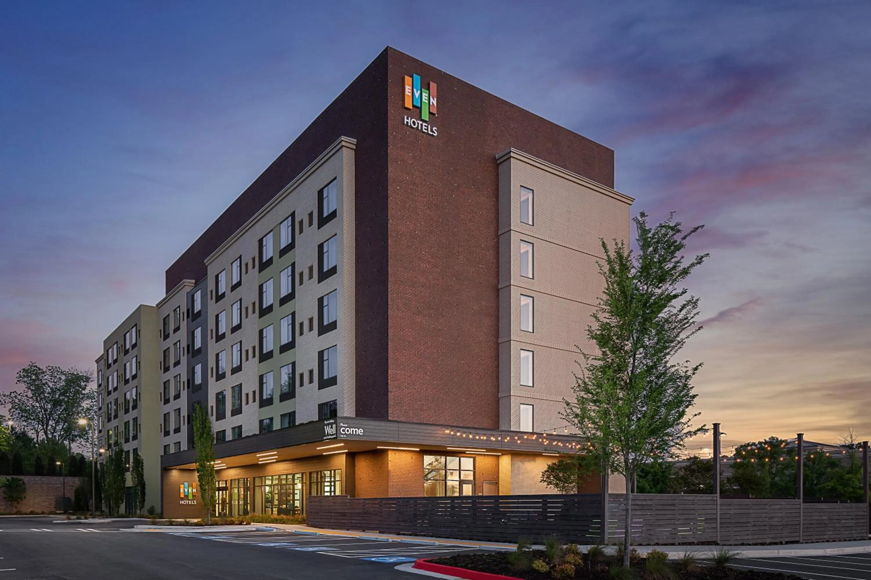 Property building in EVEN Hotel Alpharetta - Avalon Area by IHG