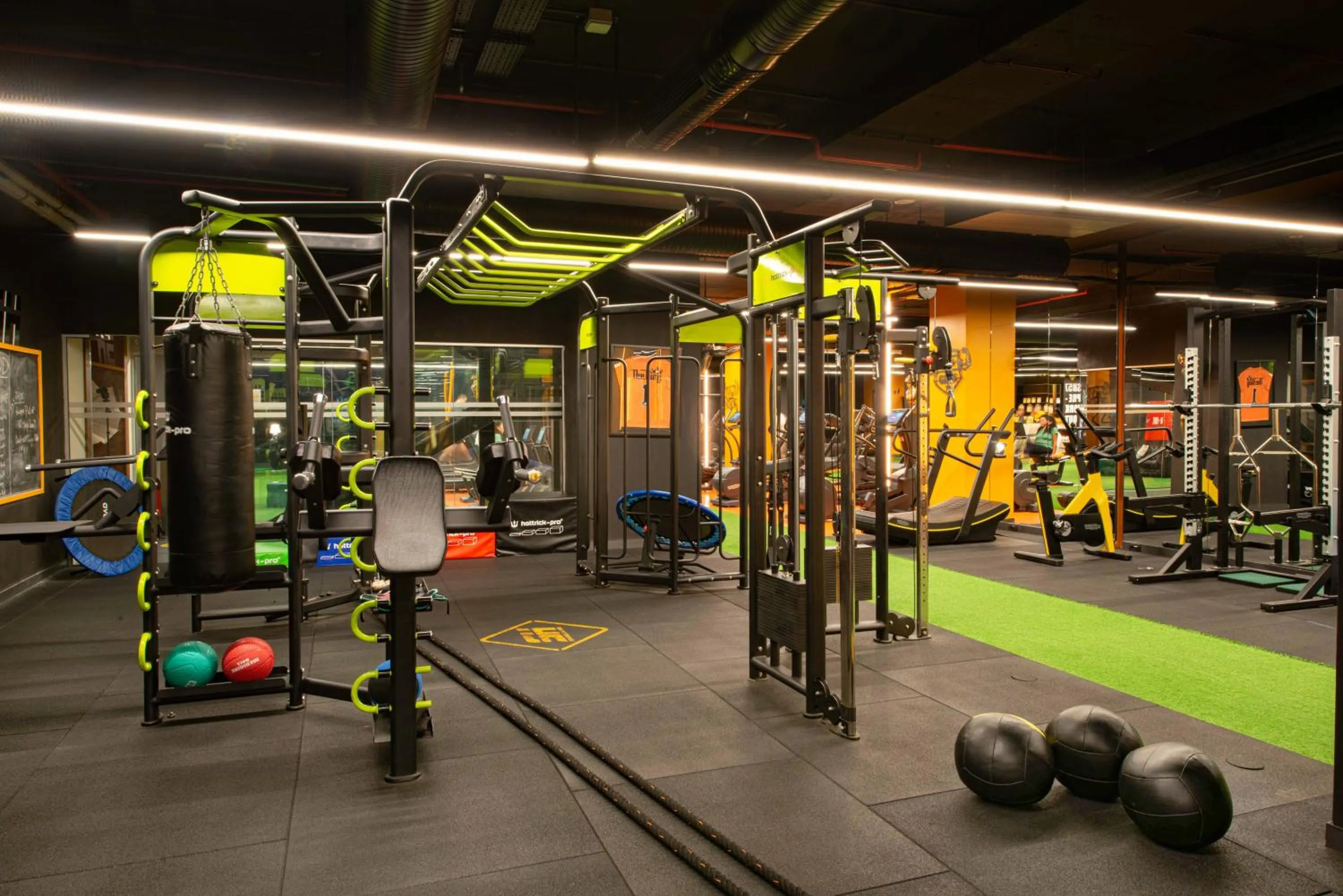 Fitness centre/facilities in The Craton Hotel Sisli