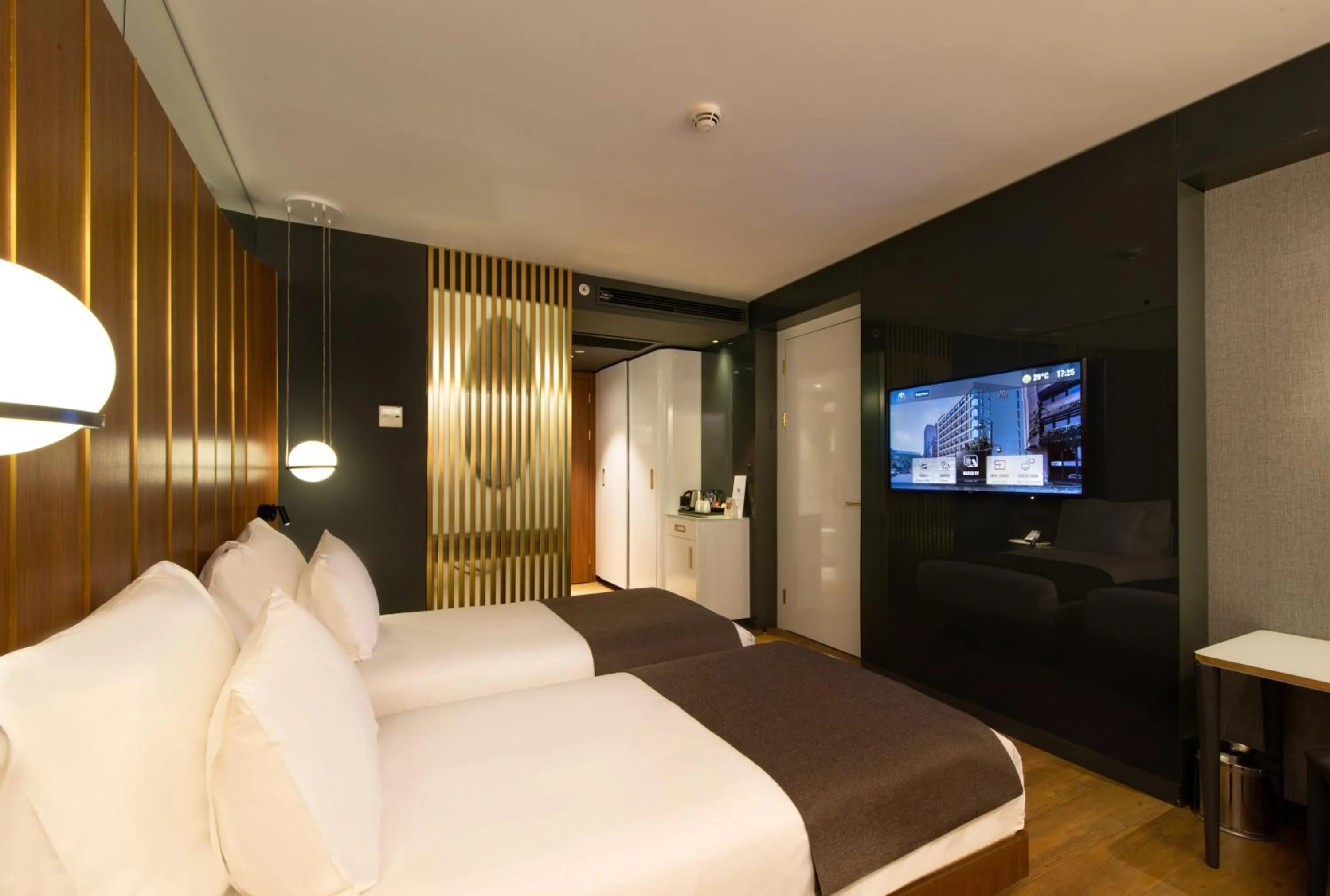 Bed in The Craton Hotel Sisli