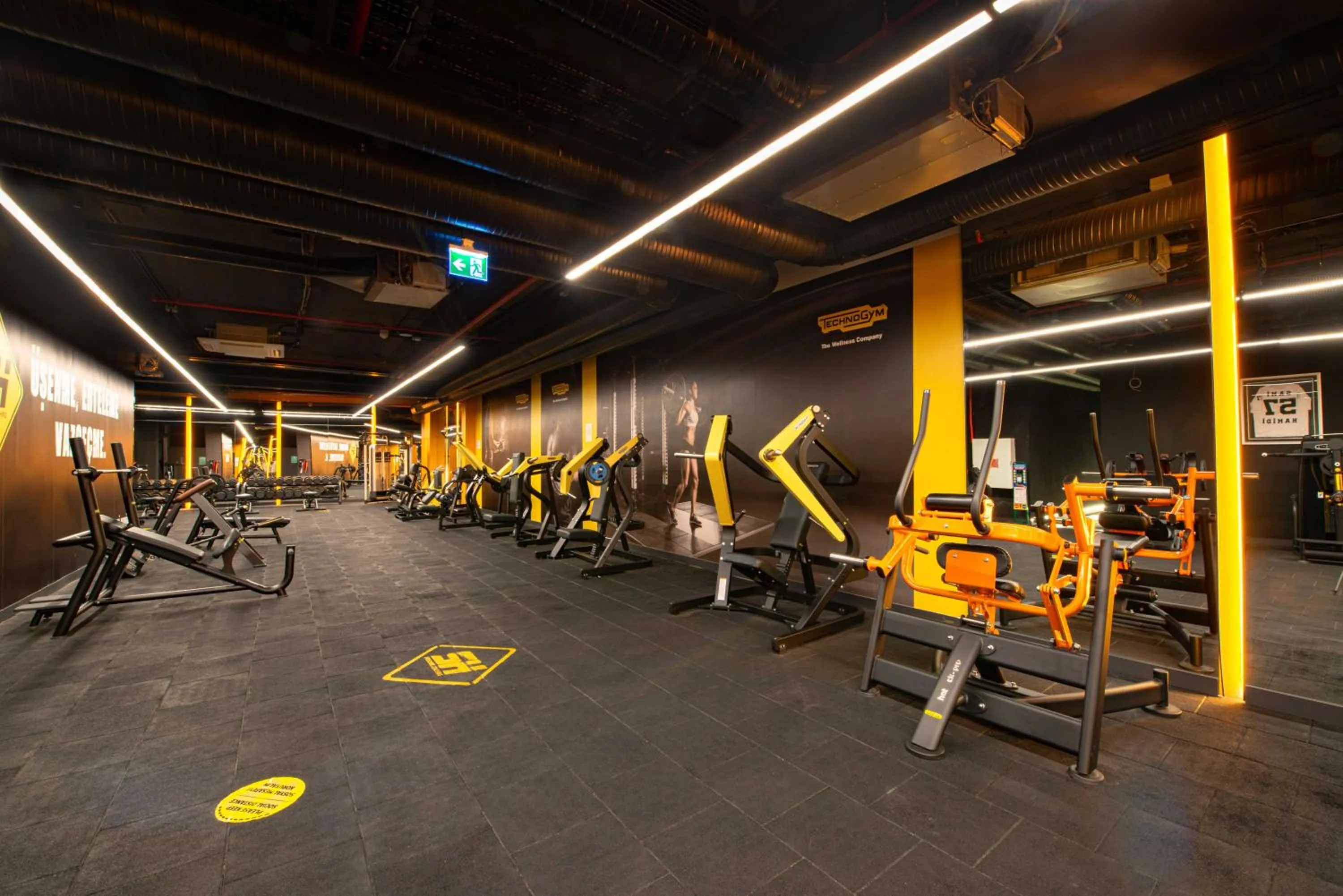 Fitness centre/facilities in The Craton Hotel Sisli
