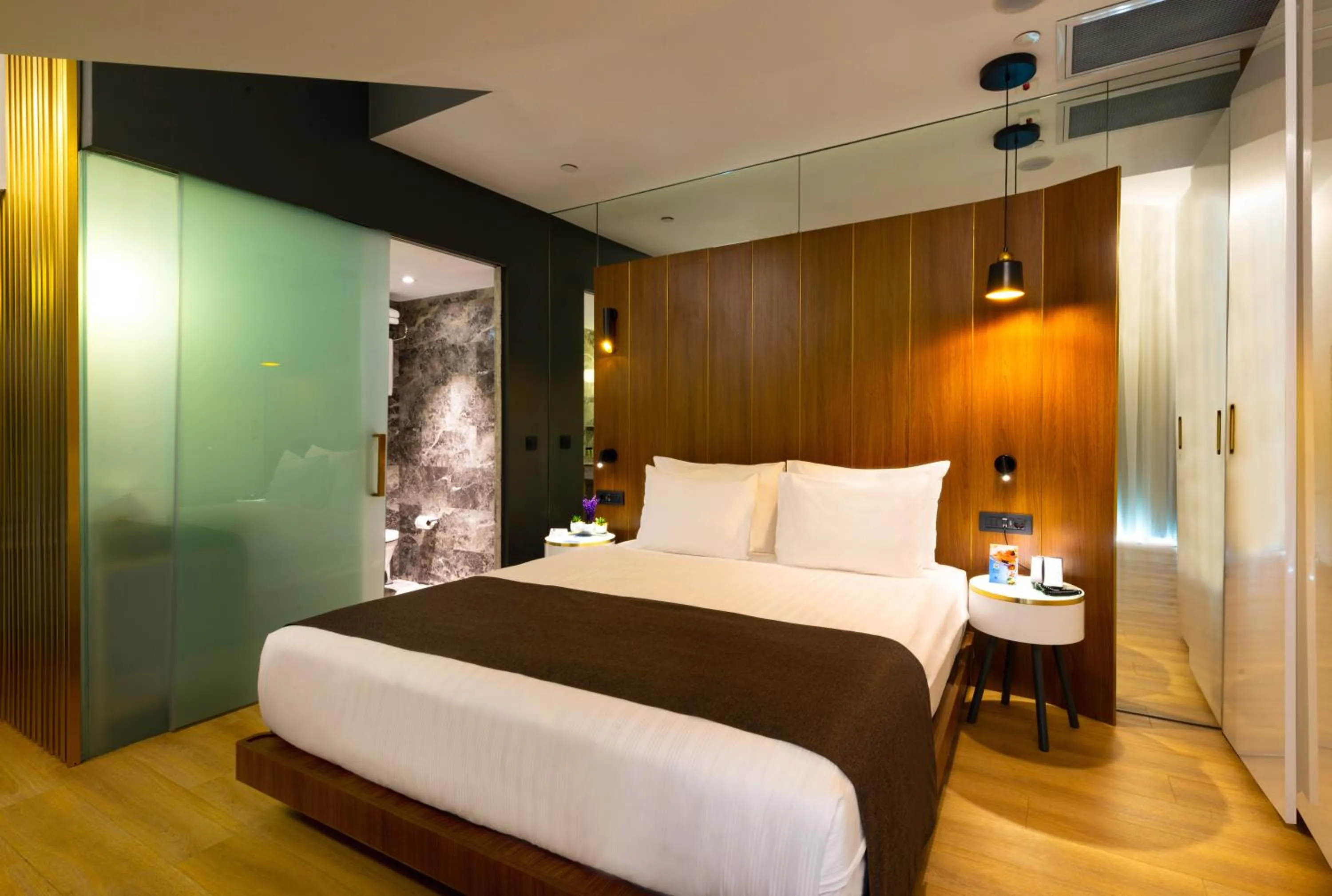 Bed in The Craton Hotel Sisli