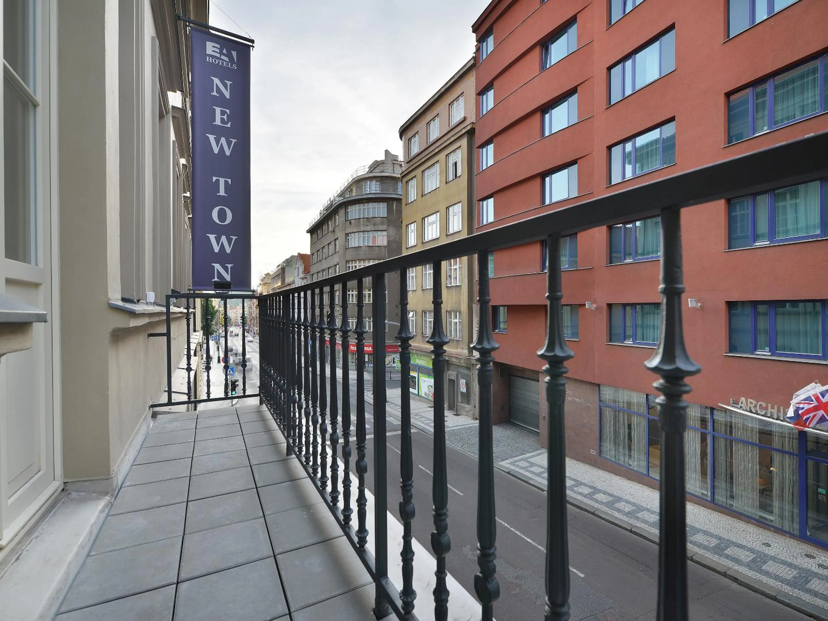 Balcony/Terrace in EA Hotel New Town