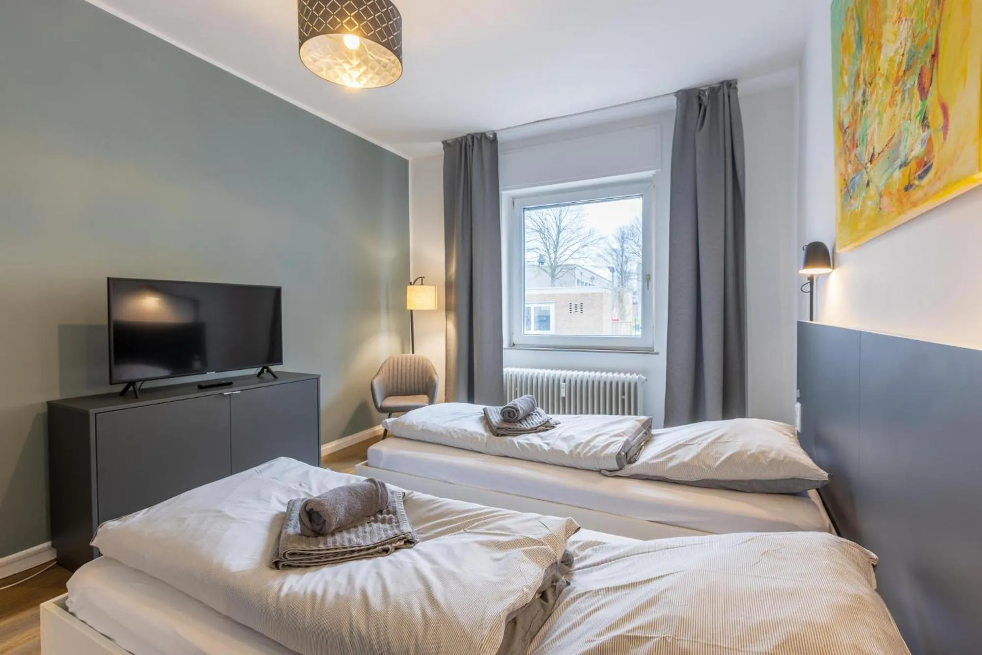 Bed in Glück Auf Appartements Rembrandtstraße Essen