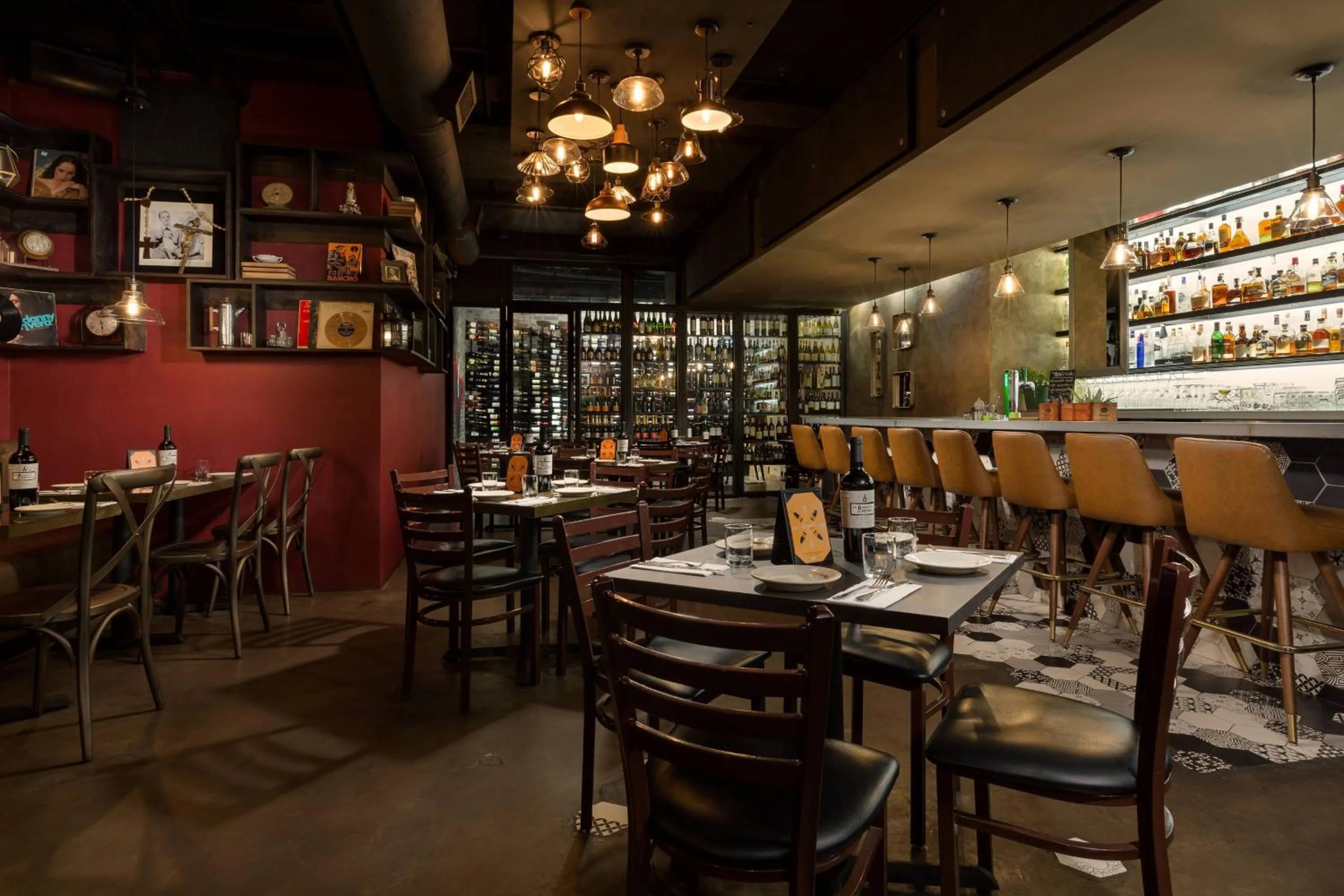 Restaurant/places to eat in AC Hotel by Marriott San Juan Condado