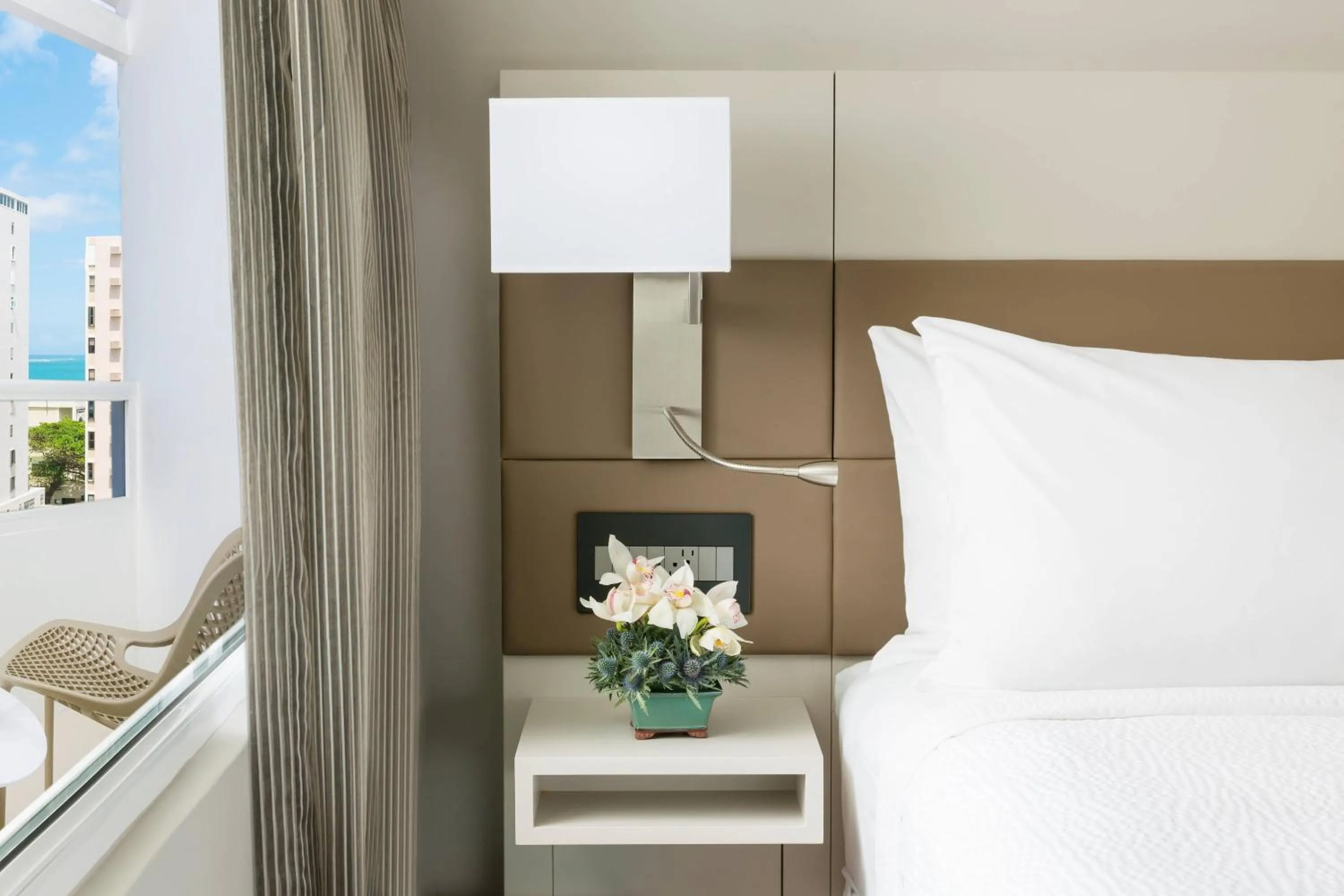 Photo of the whole room, Bed in AC Hotel by Marriott San Juan Condado