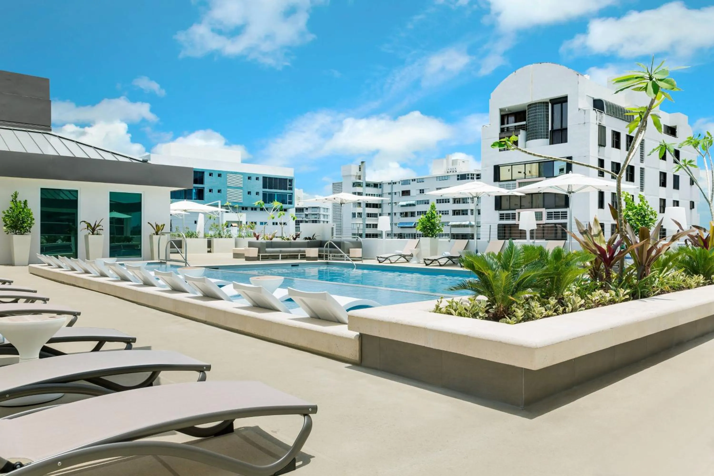 Swimming pool in AC Hotel by Marriott San Juan Condado