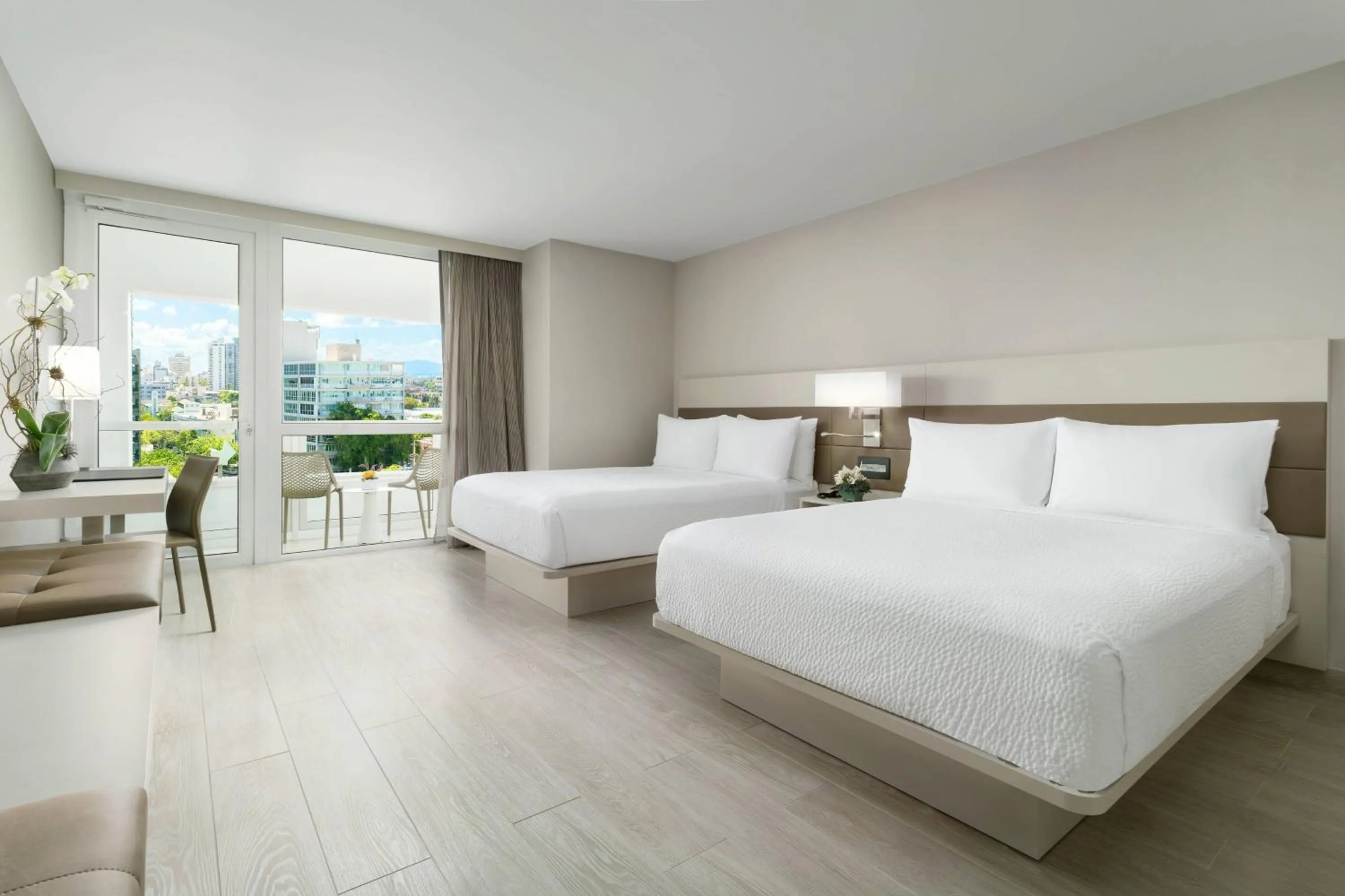 Photo of the whole room, Bed in AC Hotel by Marriott San Juan Condado