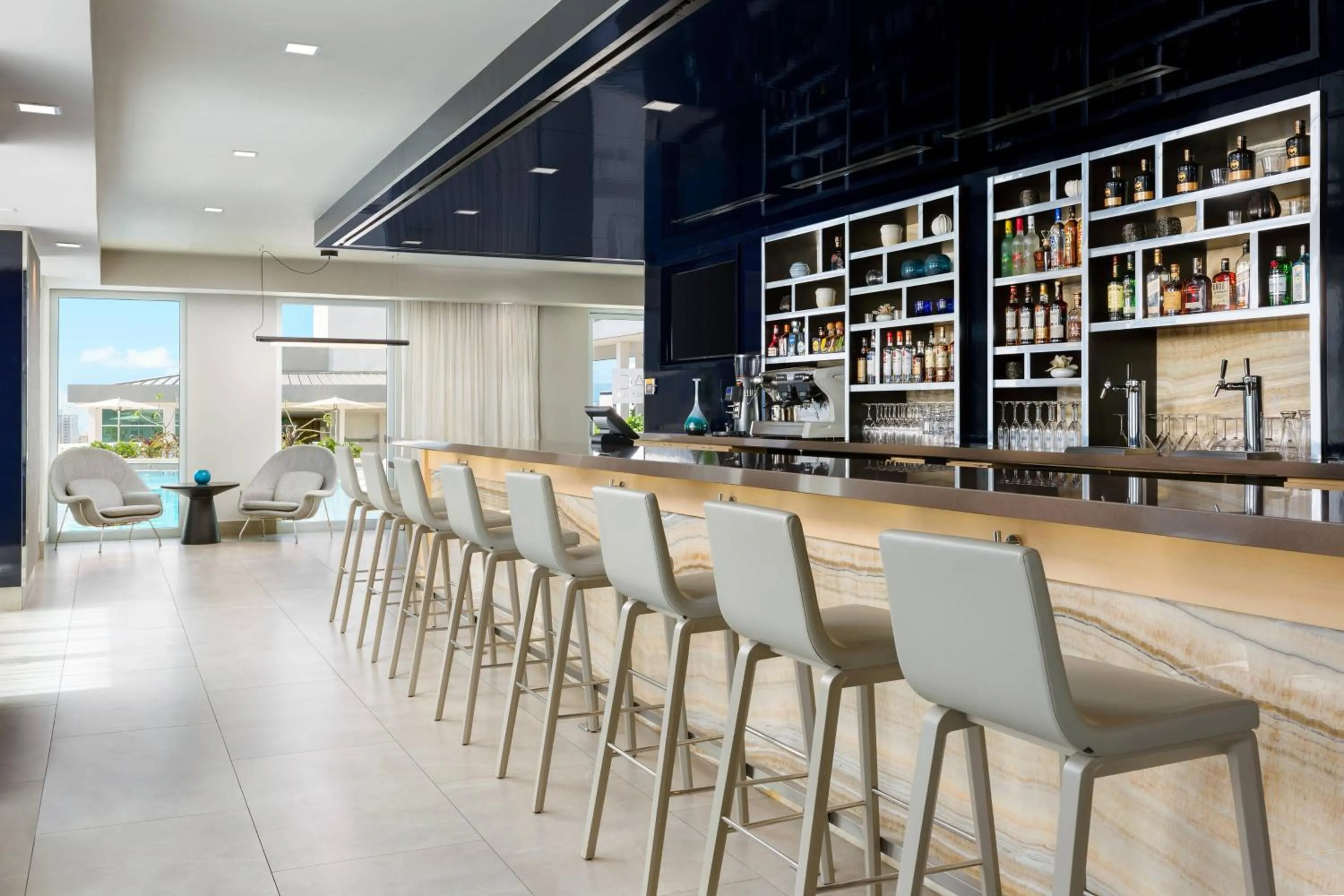 Lounge or bar in AC Hotel by Marriott San Juan Condado