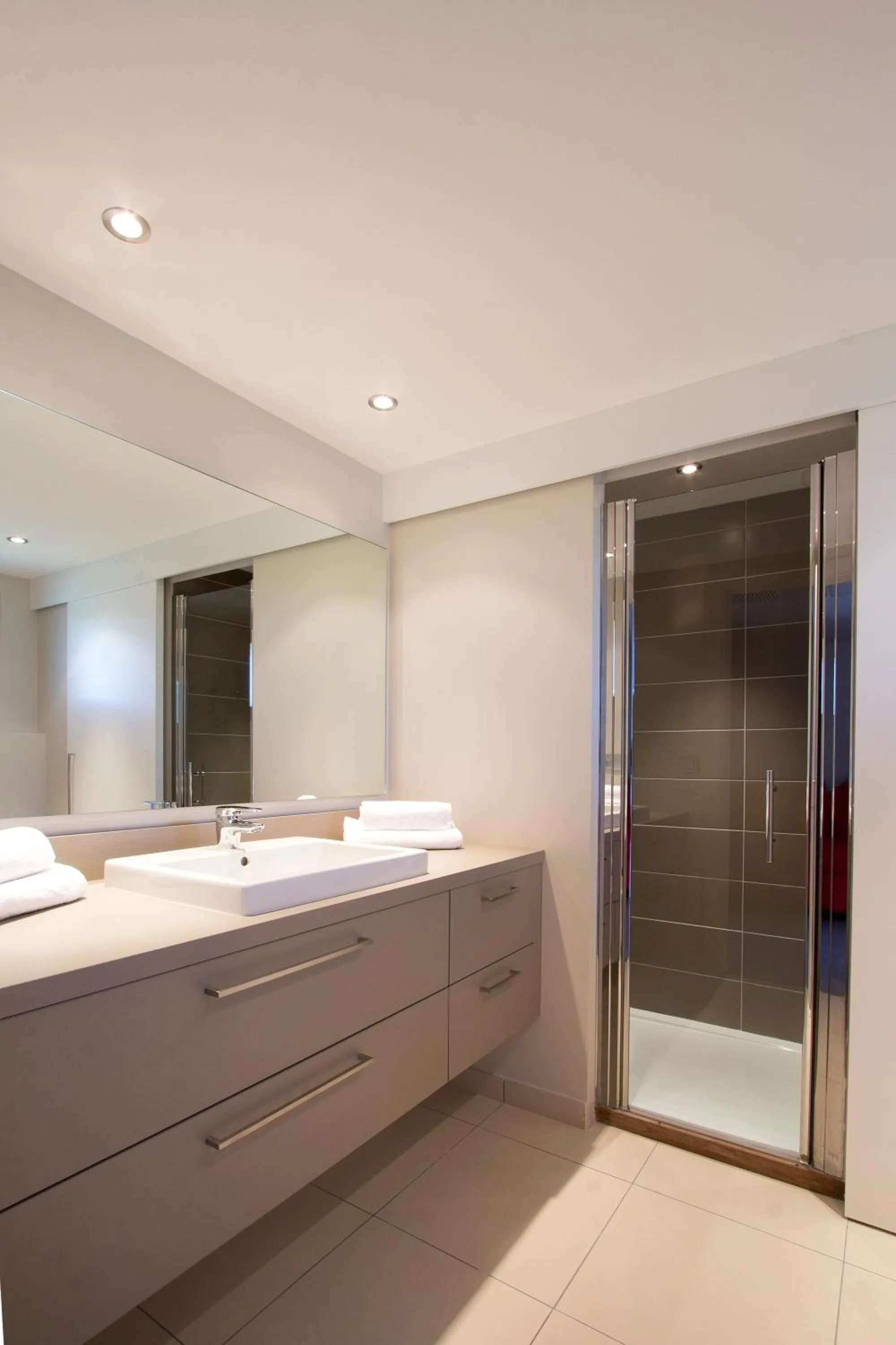 Bathroom in Costa Nera