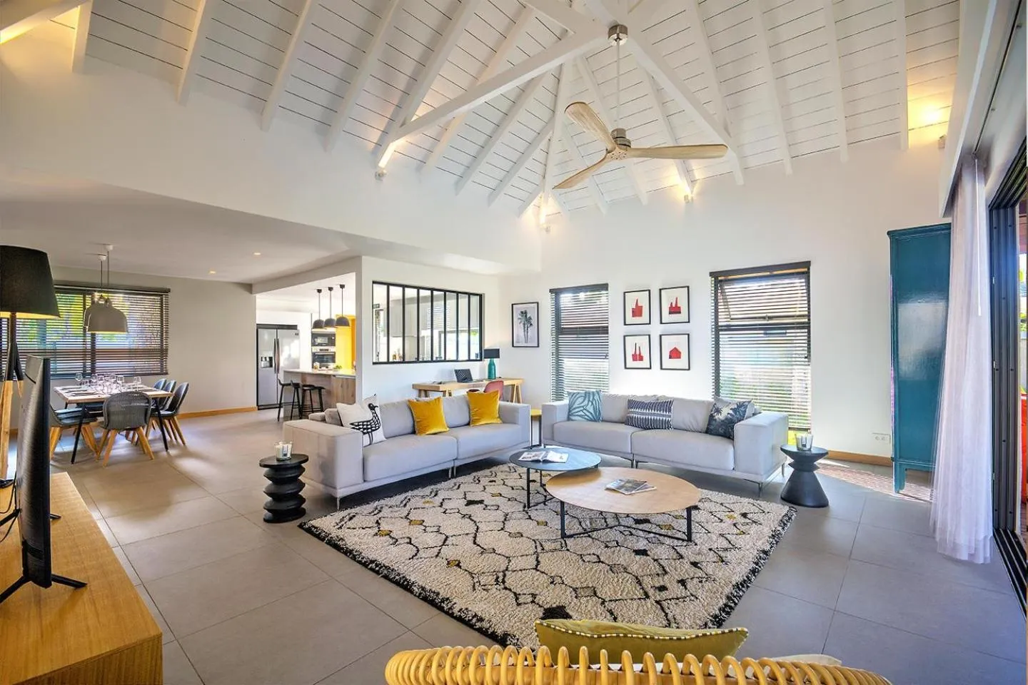 Living room in Mythic Suites & Villas by MJ Holidays