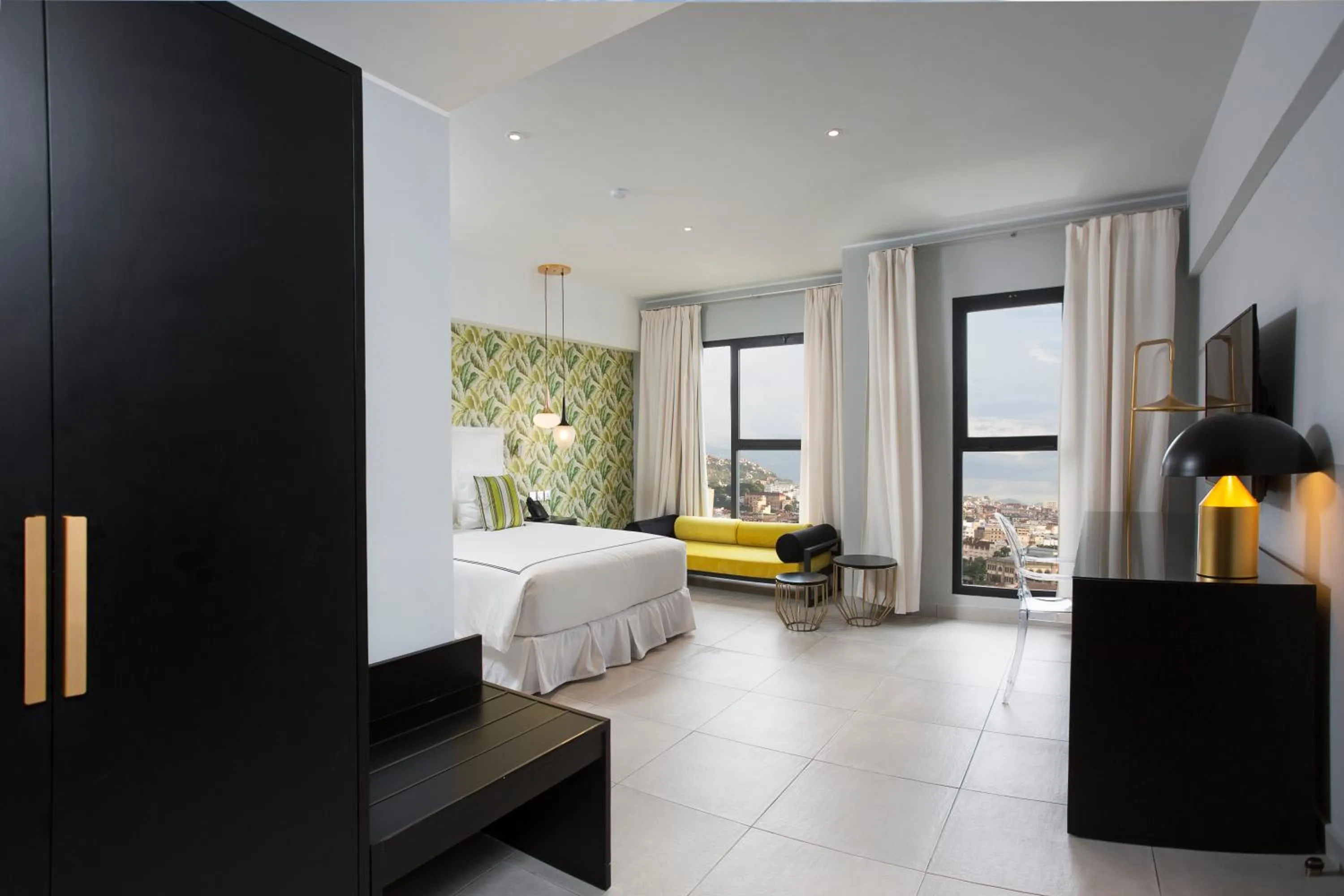 Photo of the whole room, Bed in Le Centell Hotel & Spa