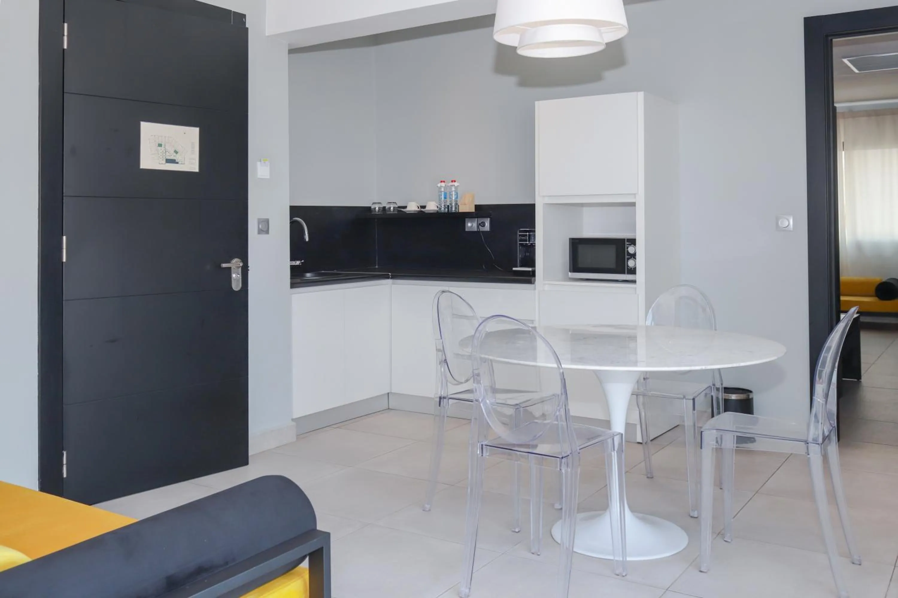 Kitchen or kitchenette in Le Centell Hotel & Spa