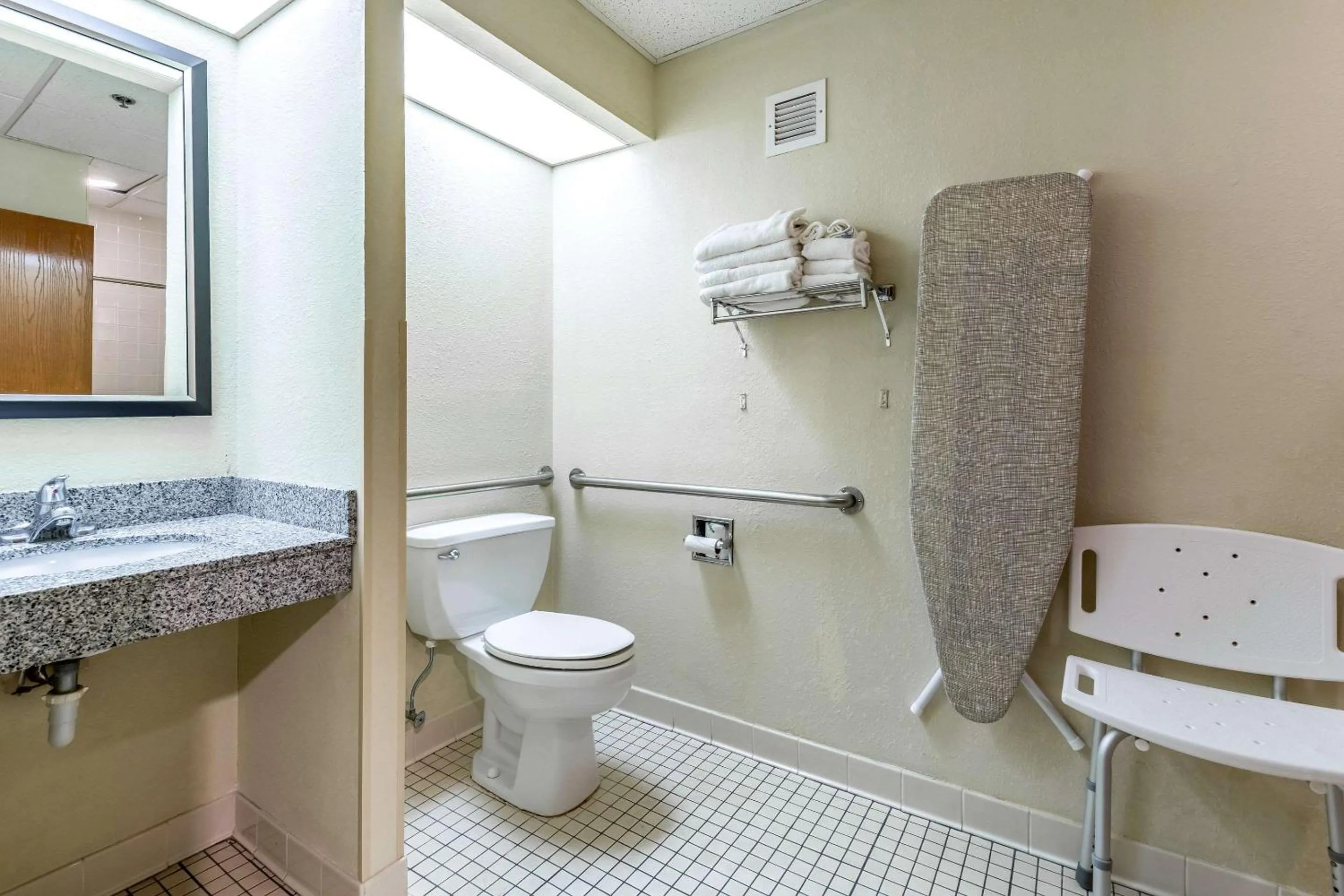 Bathroom in Quality Inn & Suites Southport