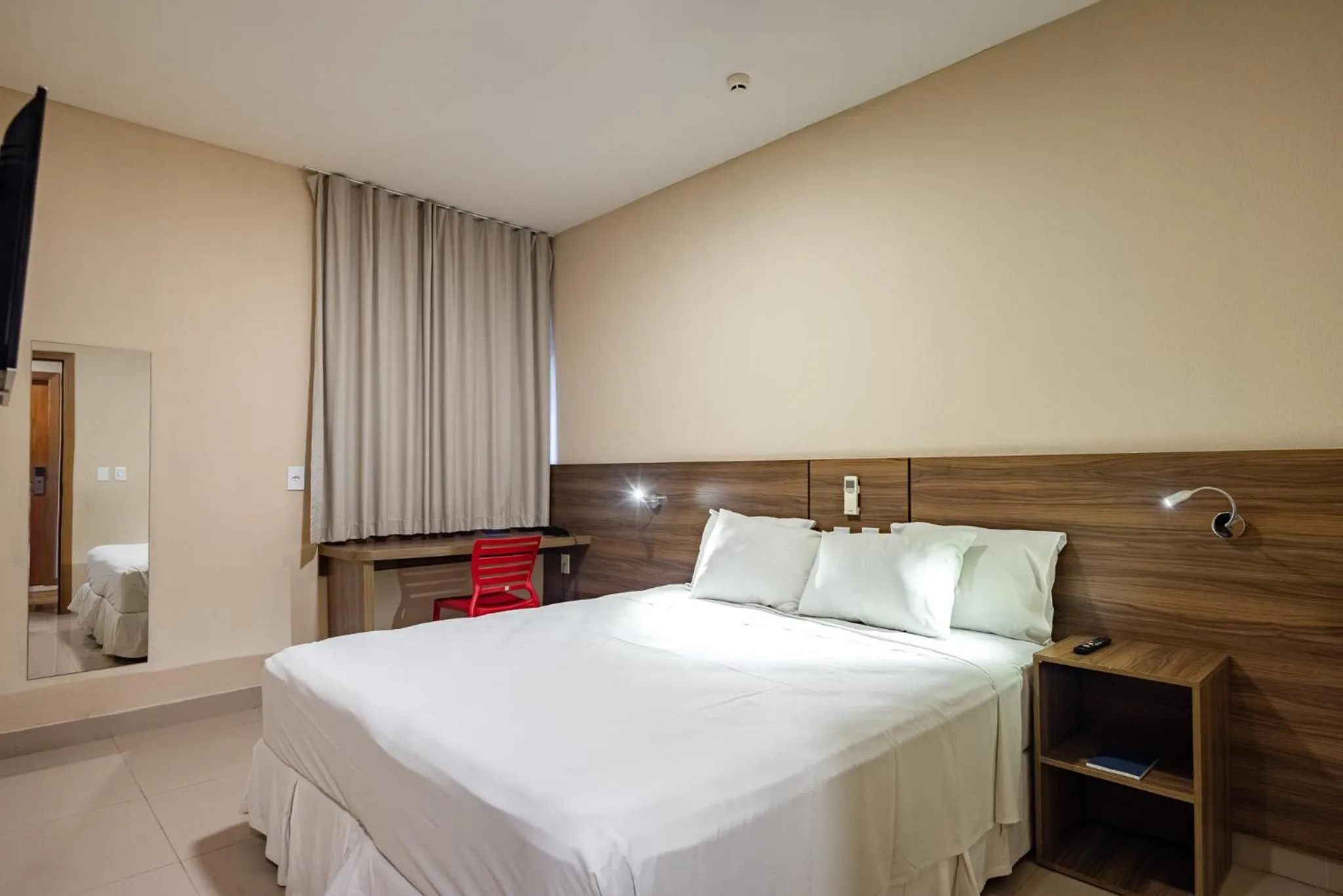 Photo of the whole room, Bed in Hotel Santos Dumont Aeroporto SLZ