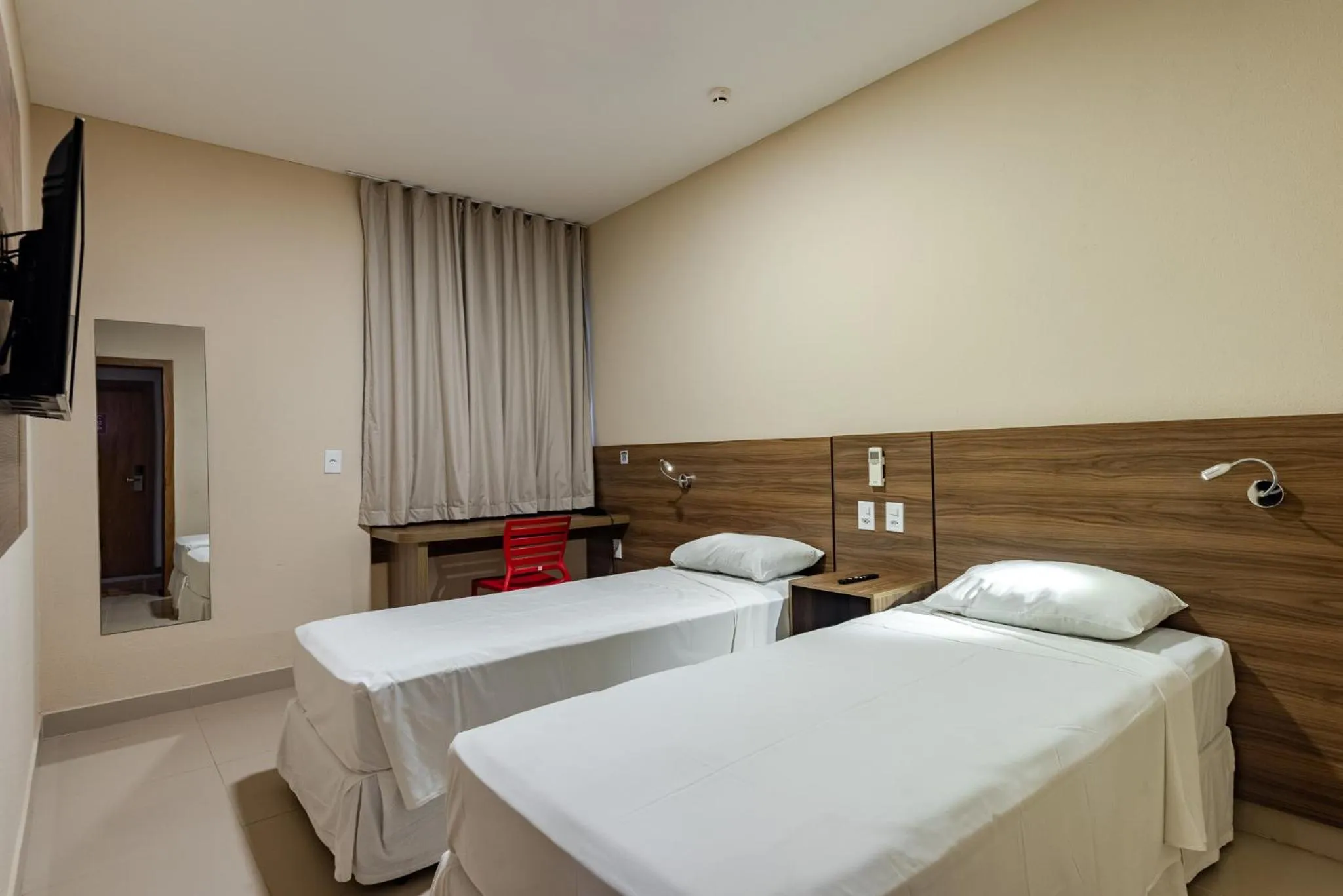 Photo of the whole room, Bed in Hotel Santos Dumont Aeroporto SLZ