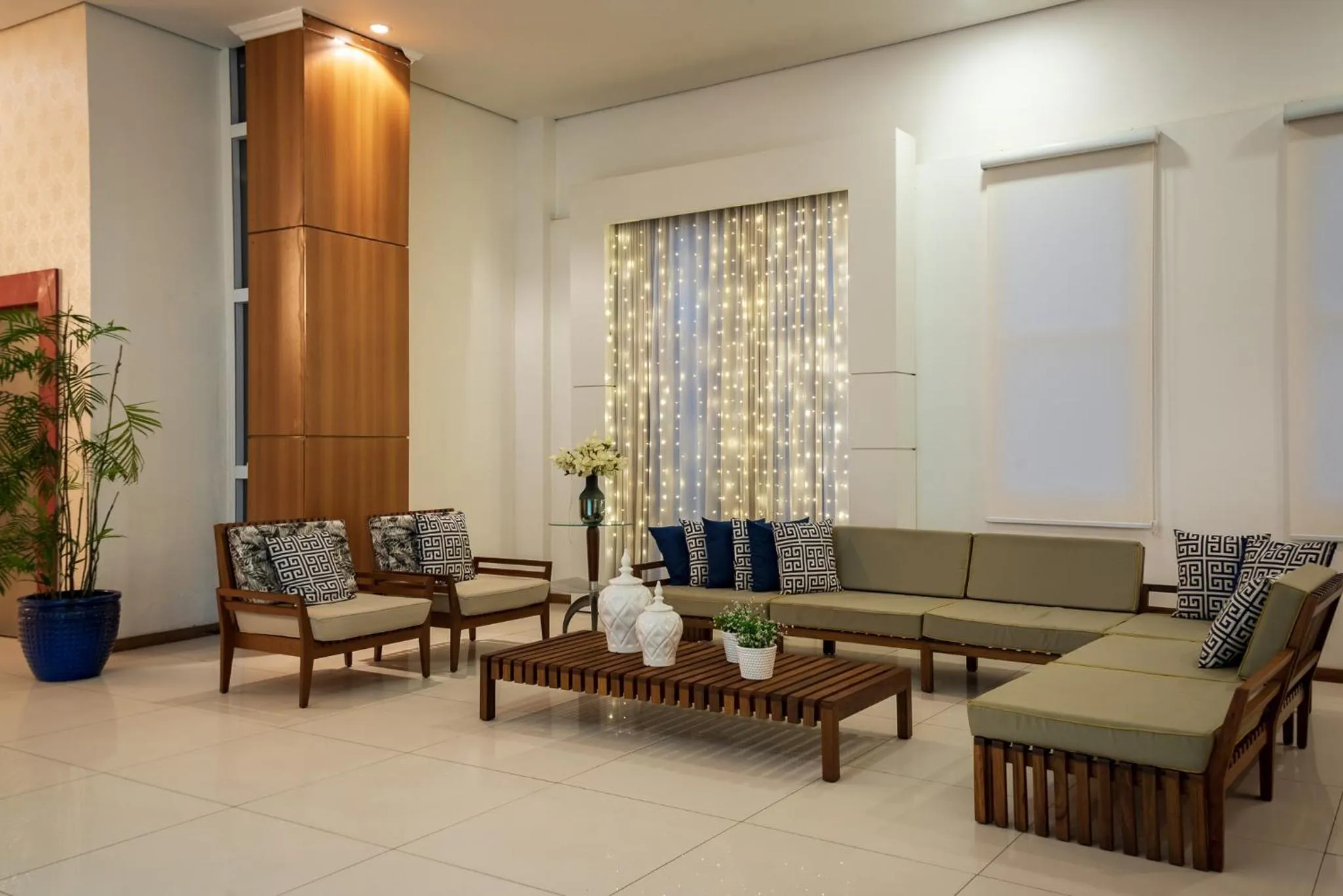 Seating area in Hotel Santos Dumont Aeroporto SLZ