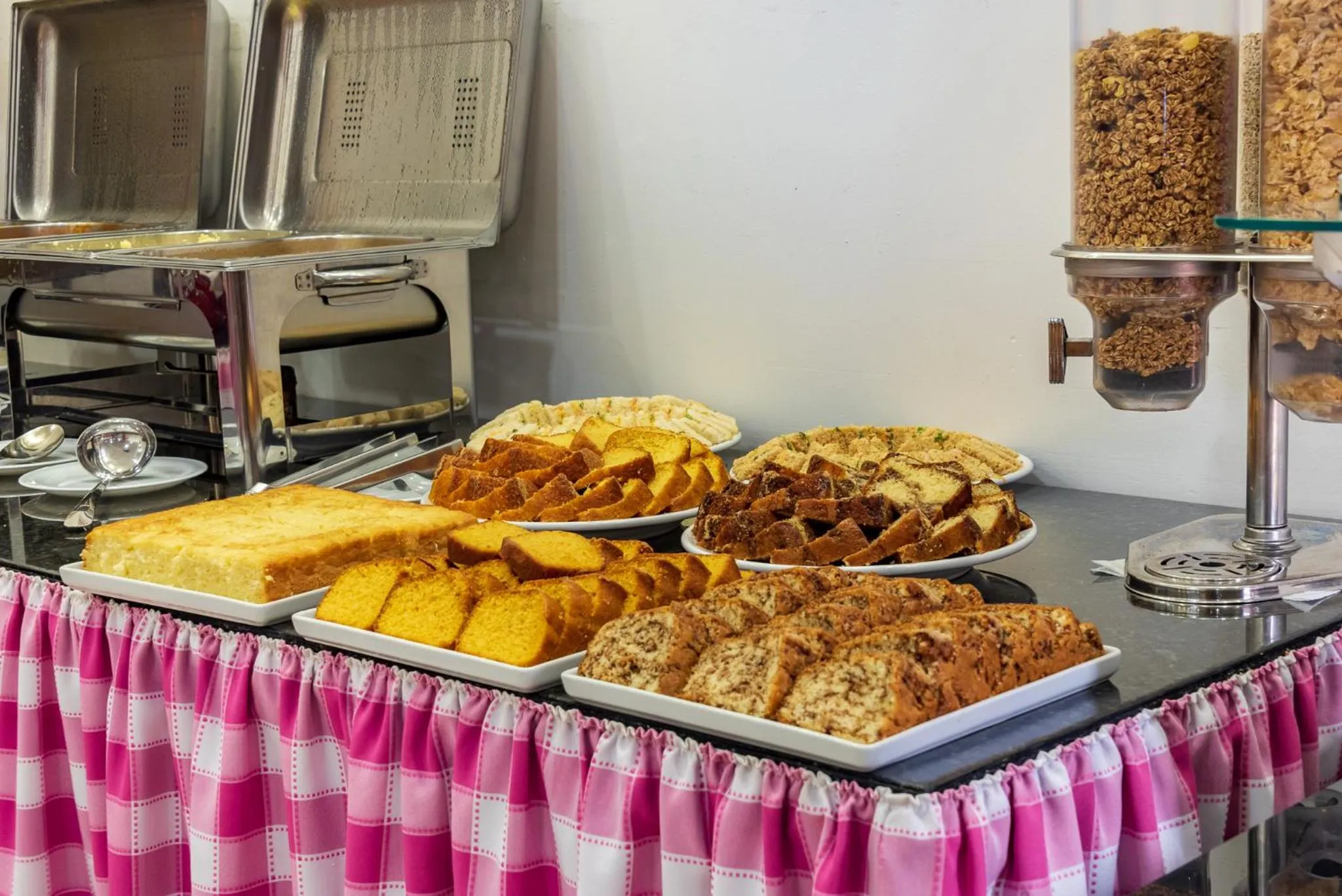 Breakfast in Hotel Santos Dumont Aeroporto SLZ