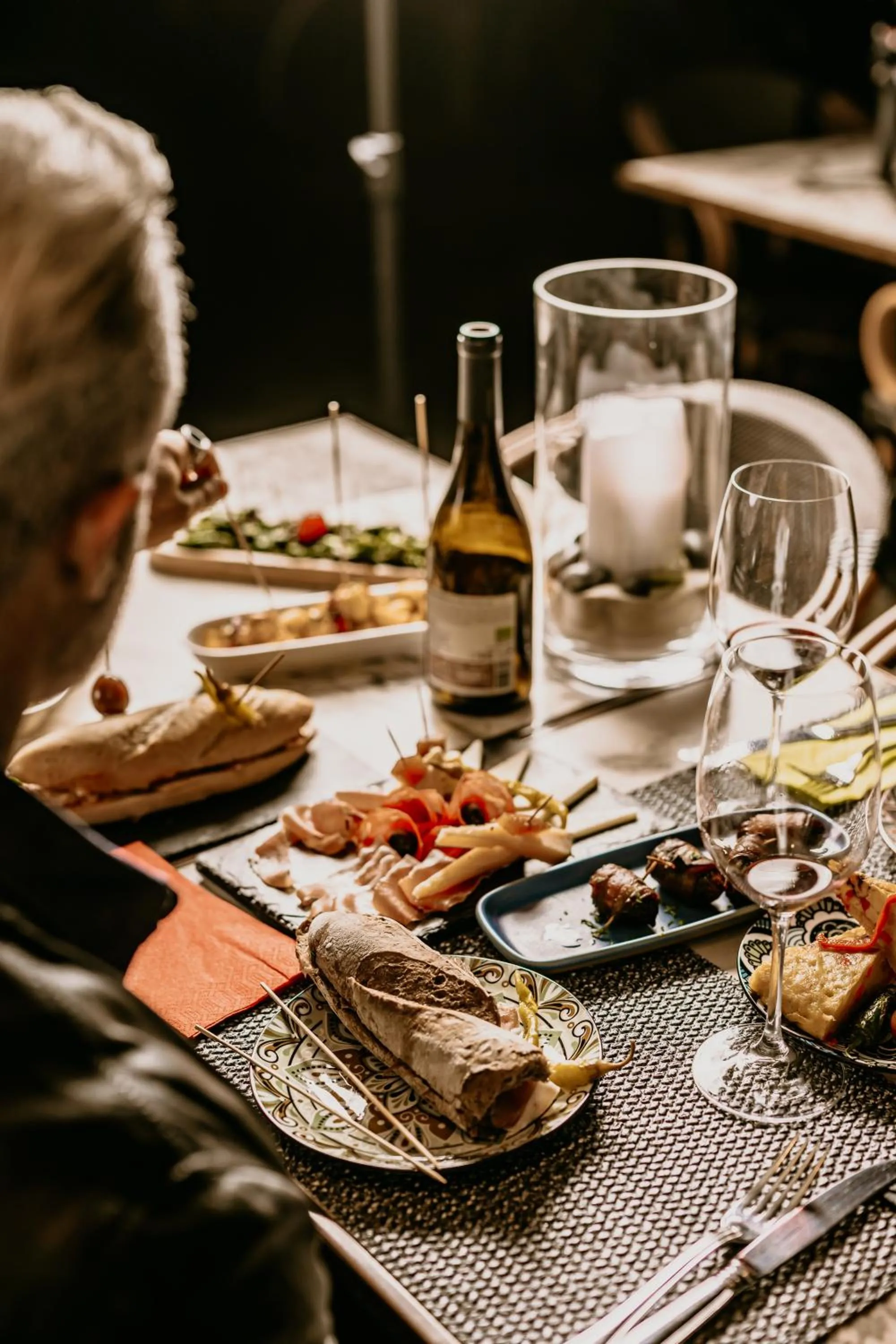 Restaurant/places to eat in ART HOUSE Basel - Member of Design Hotels