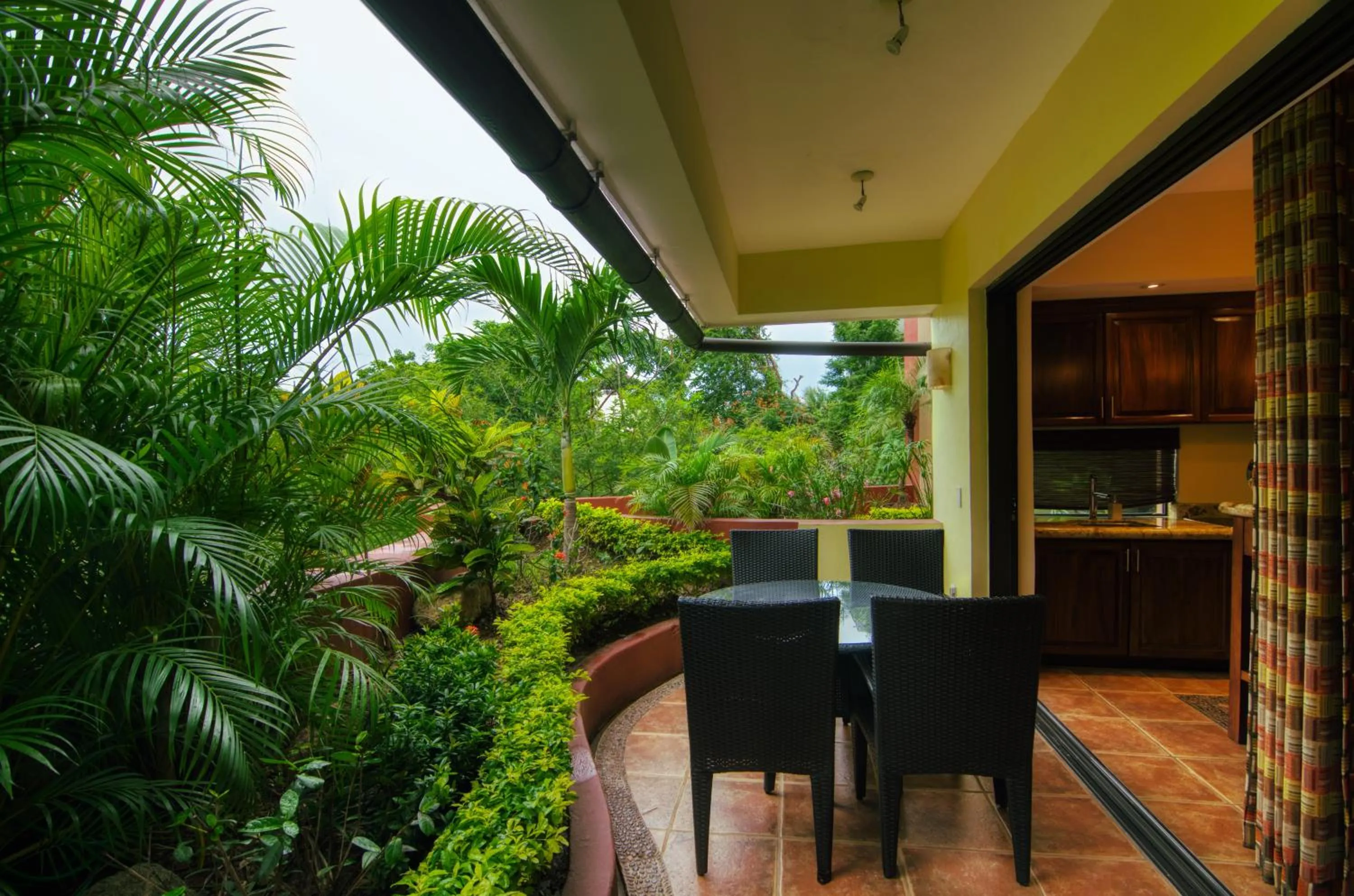 Casa Cupula LGBT Luxury Resort