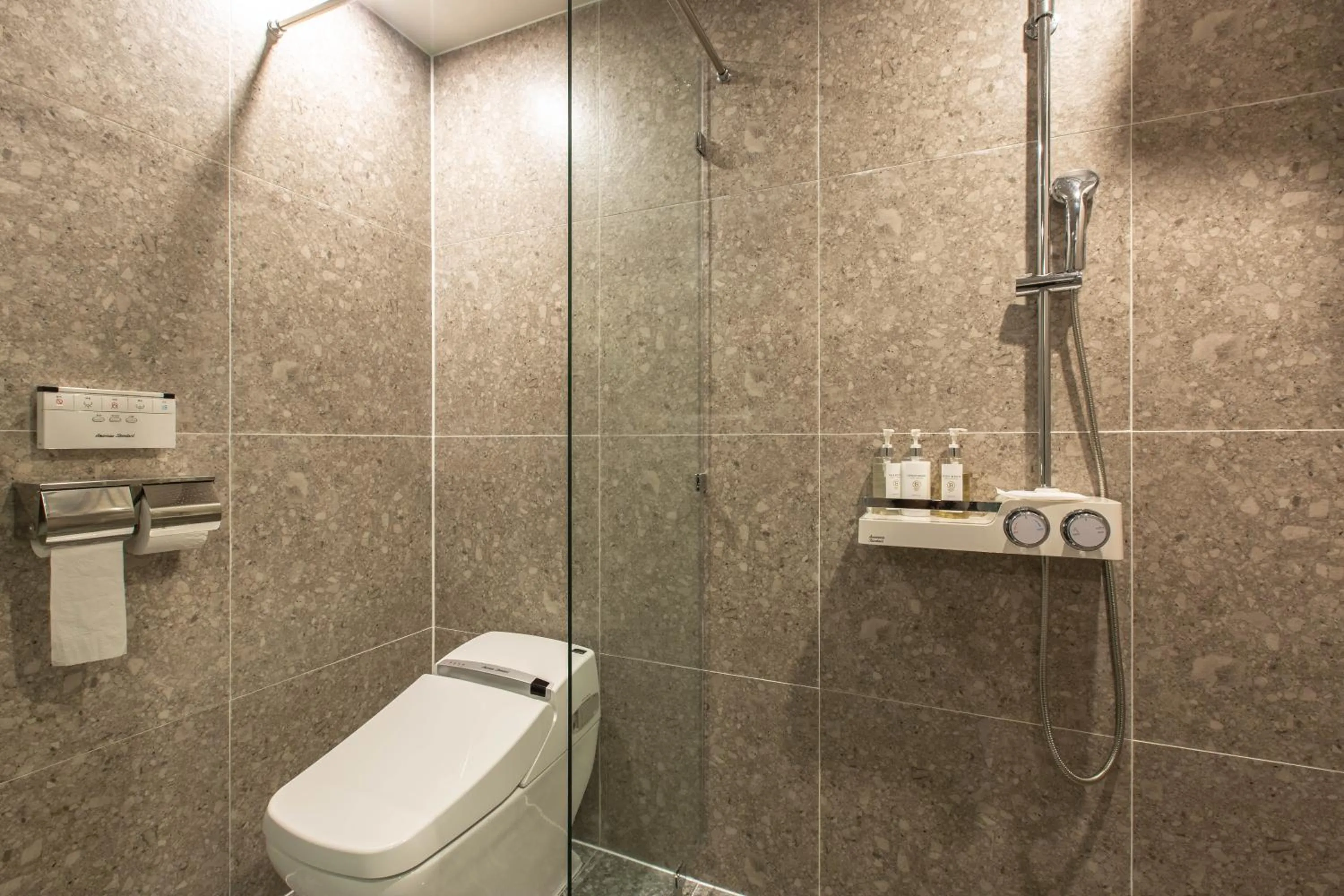 Brown Dot Gijang Yeonhwari