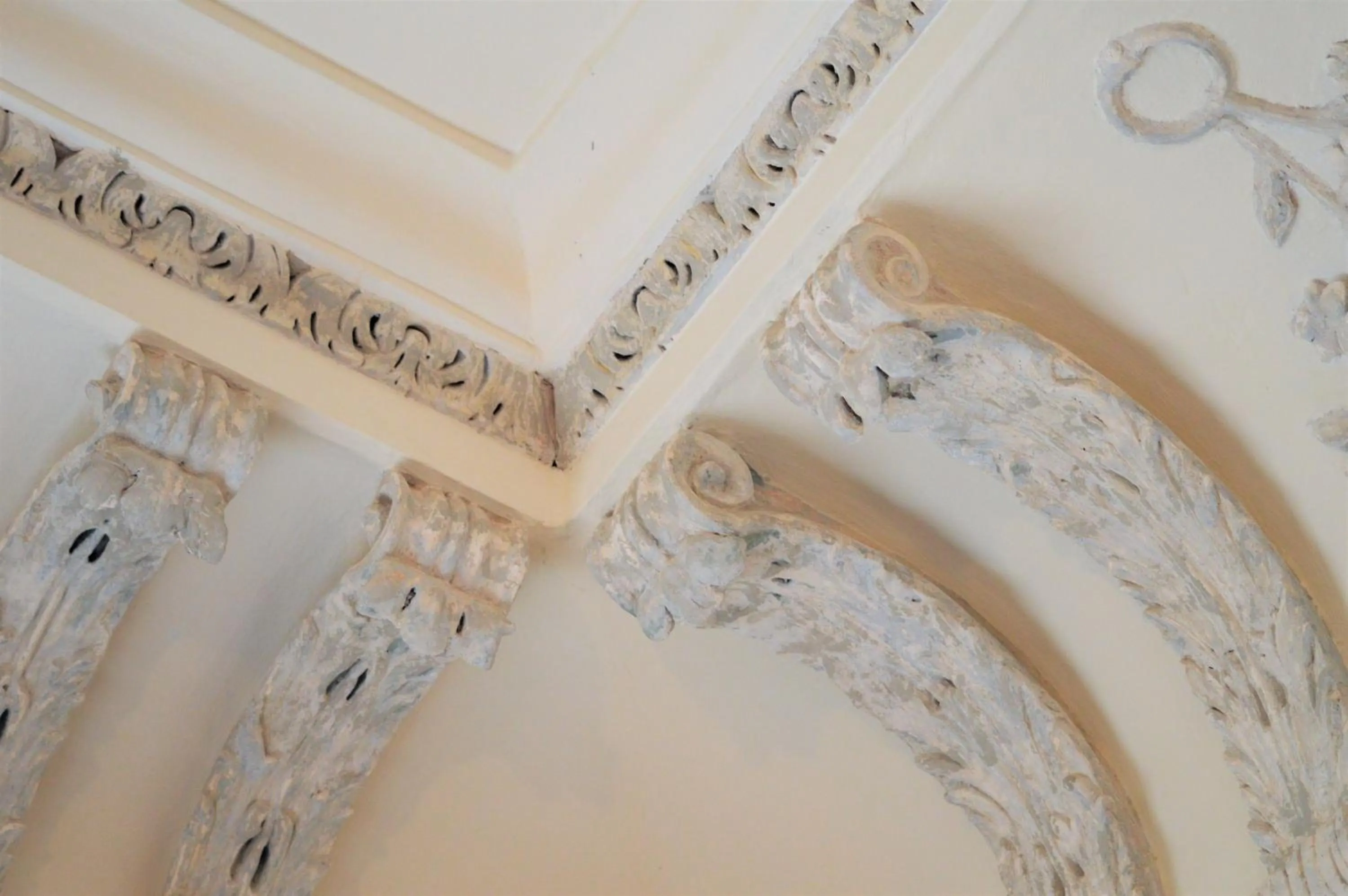 Decorative detail in Henrietta Suites City Centre