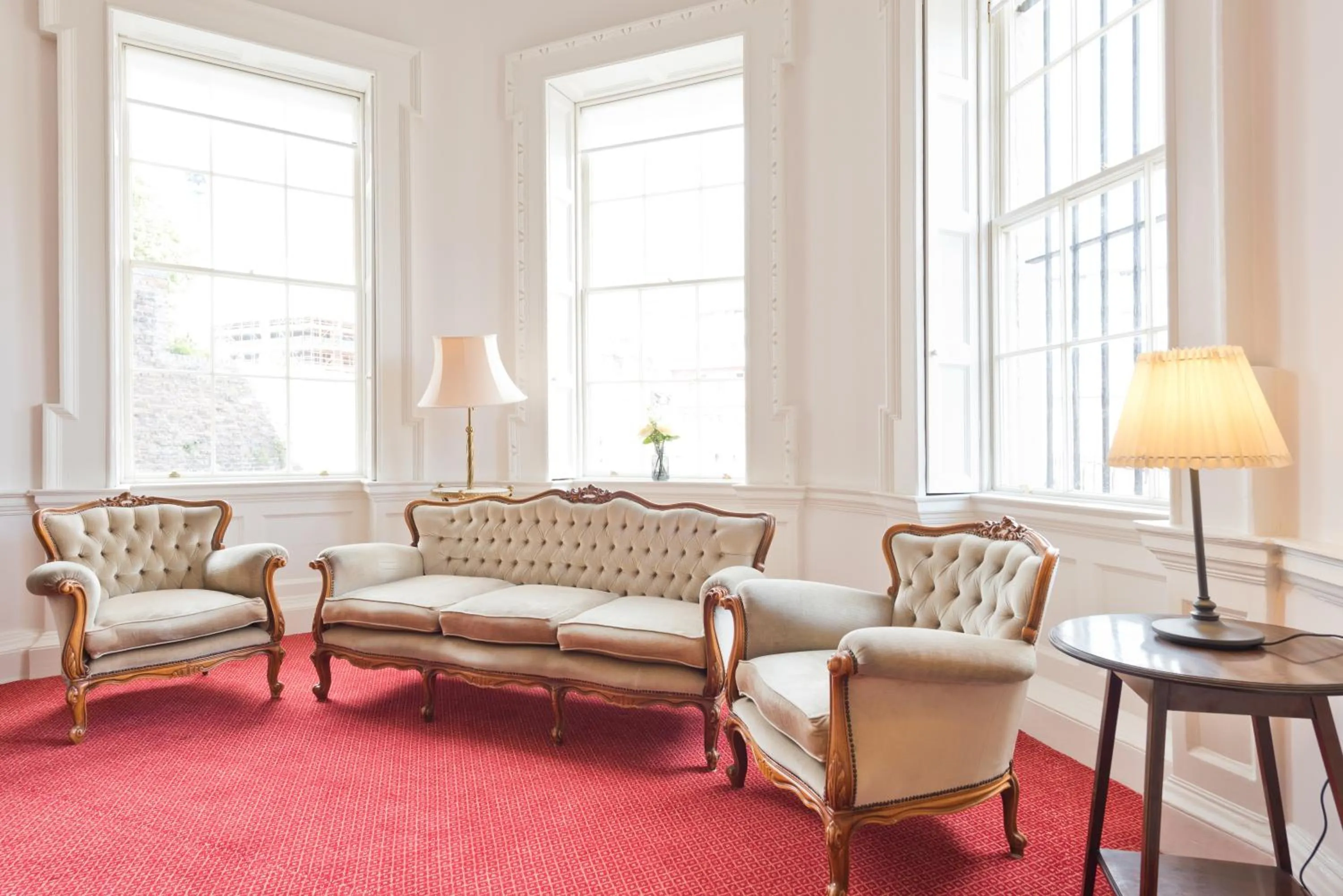 Henrietta Suites City Centre