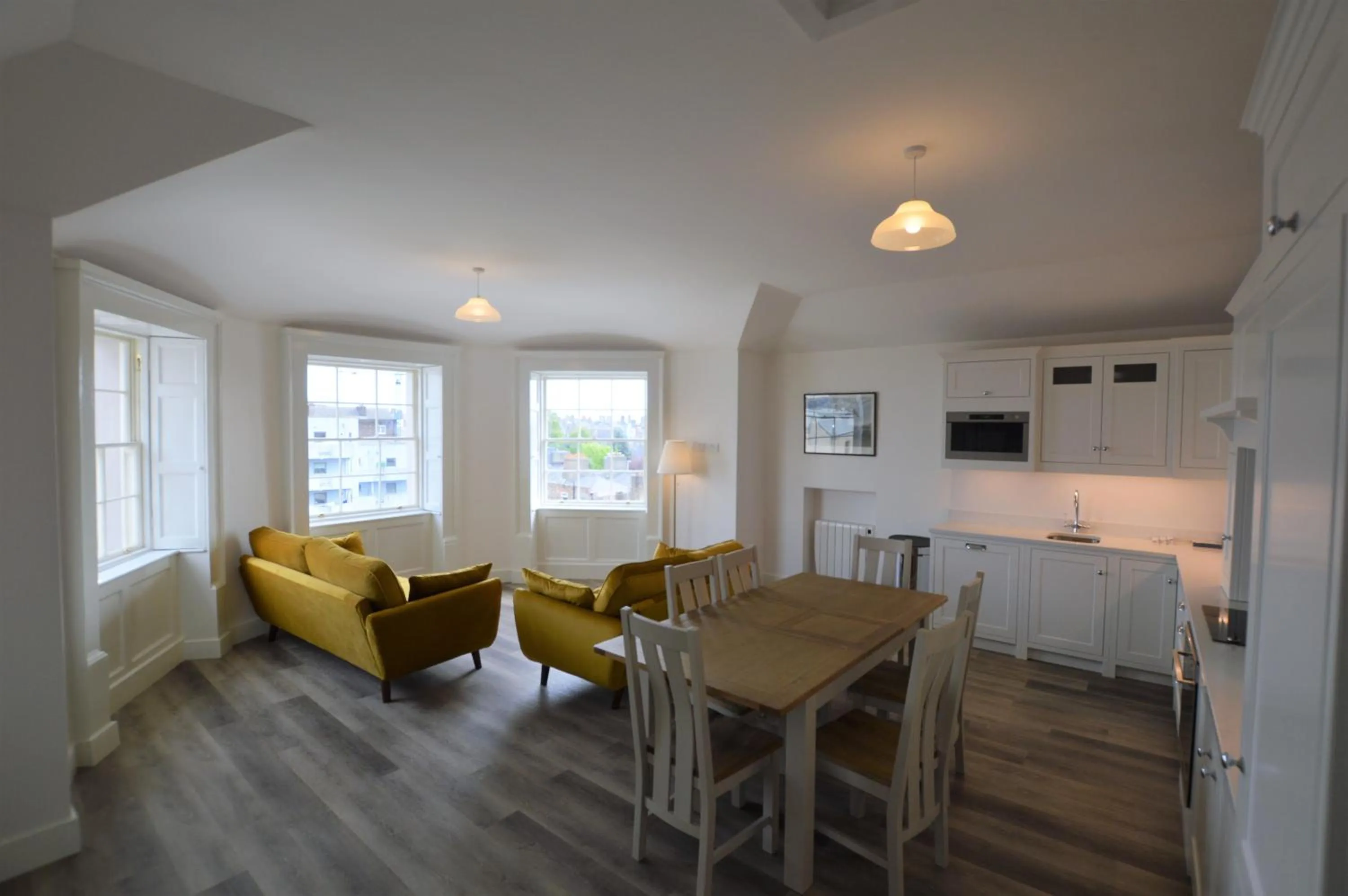 Living room in Henrietta Suites City Centre