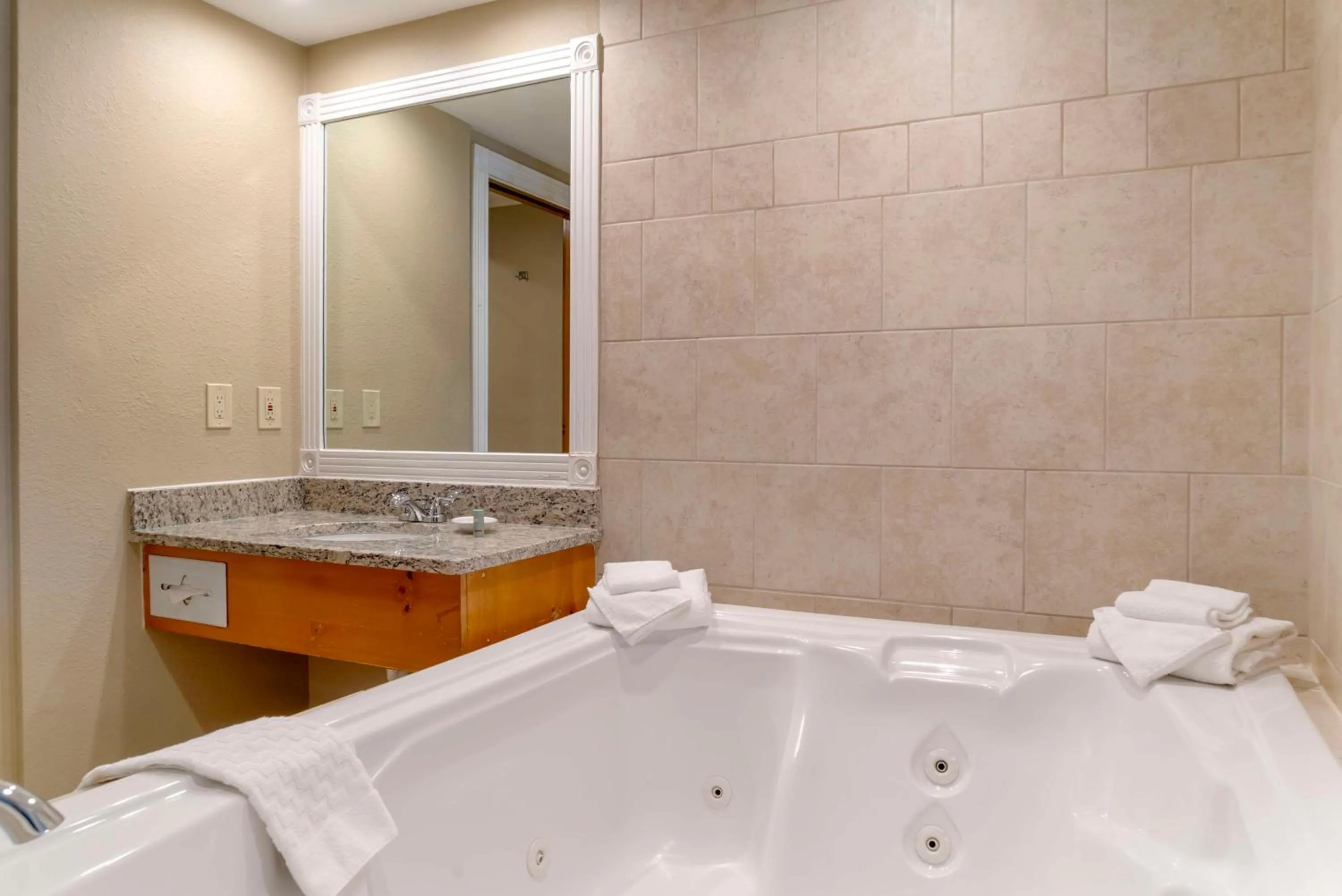 Bathroom in Best Western Greenfield Inn