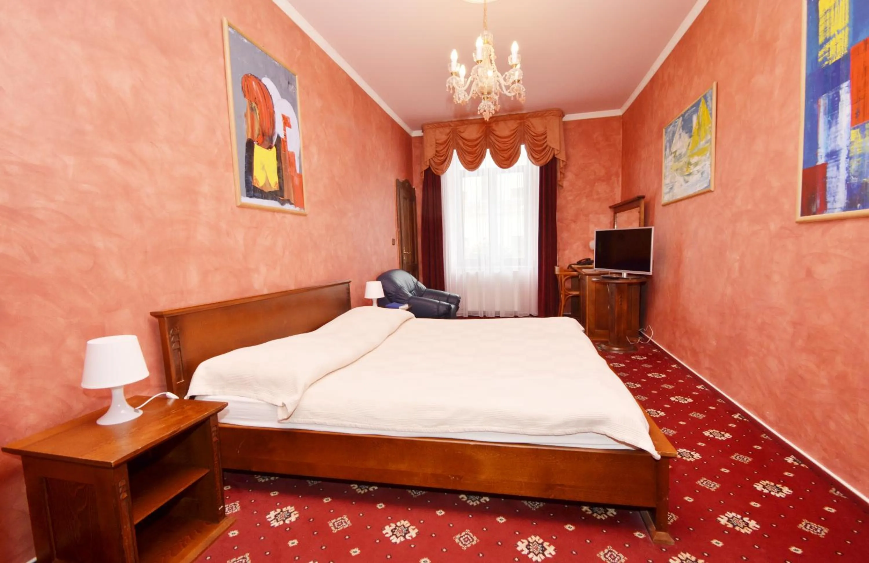 Bed in Brioni Suites