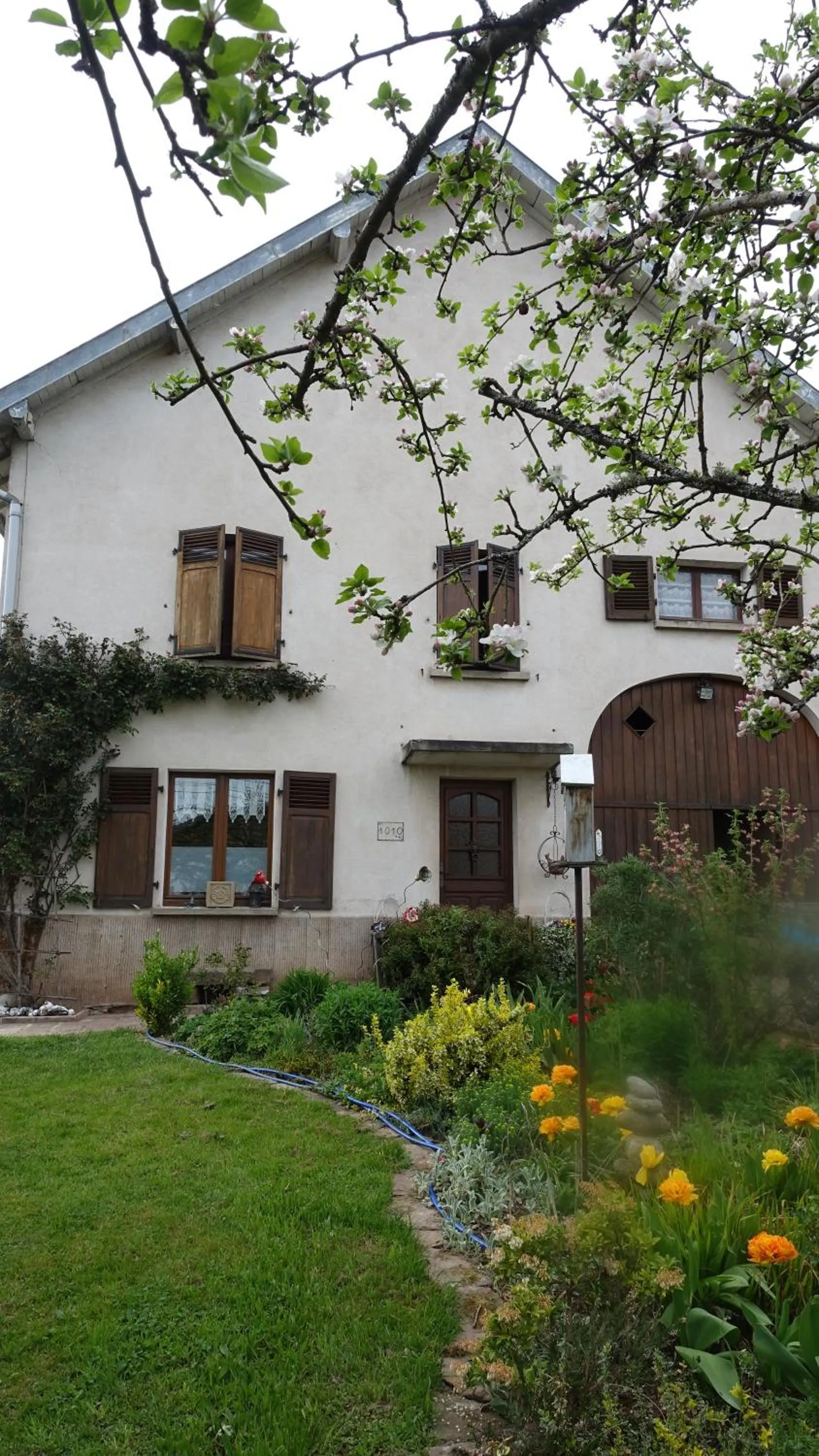 Property building in Le jardin des secrets