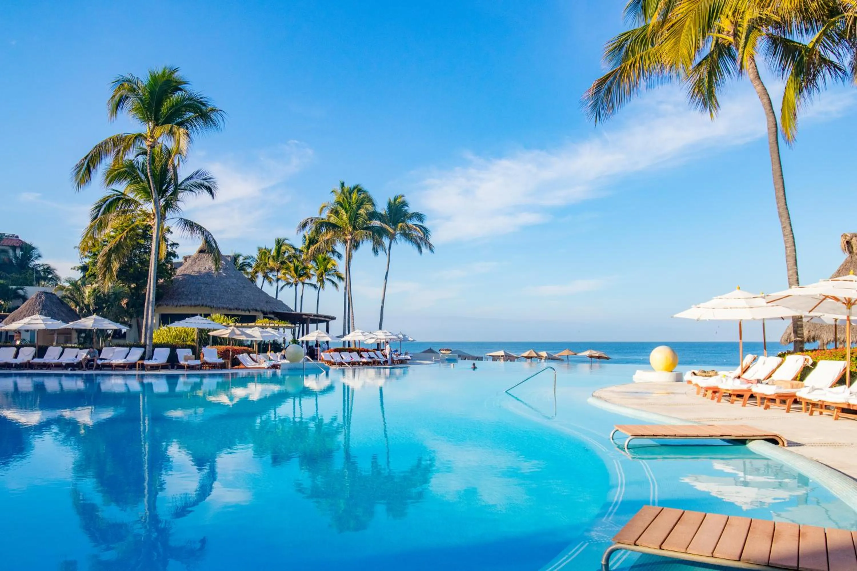 Swimming pool in Grand Velas Riviera Nayarit-All Inclusive
