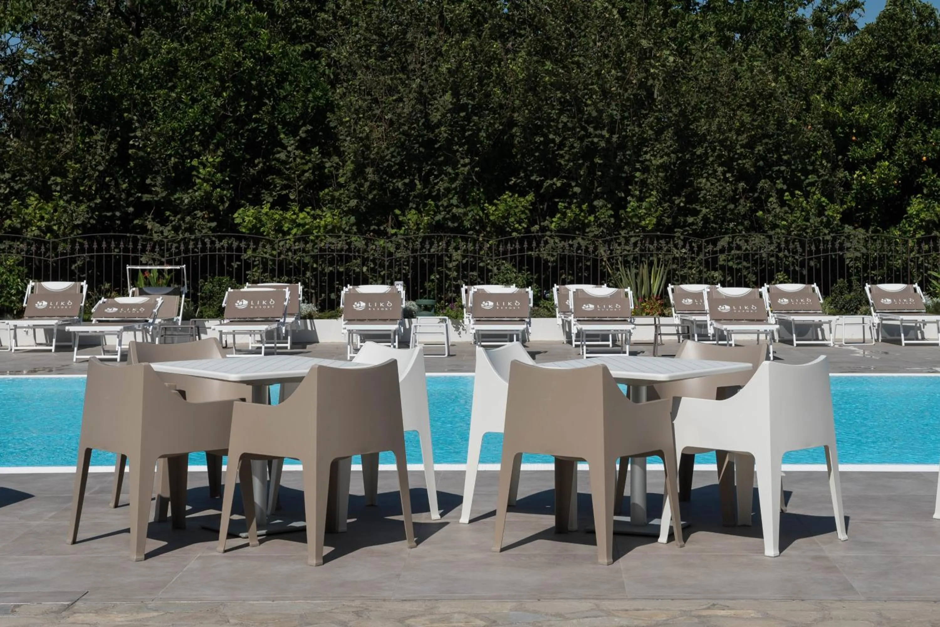Patio in Likò Resort