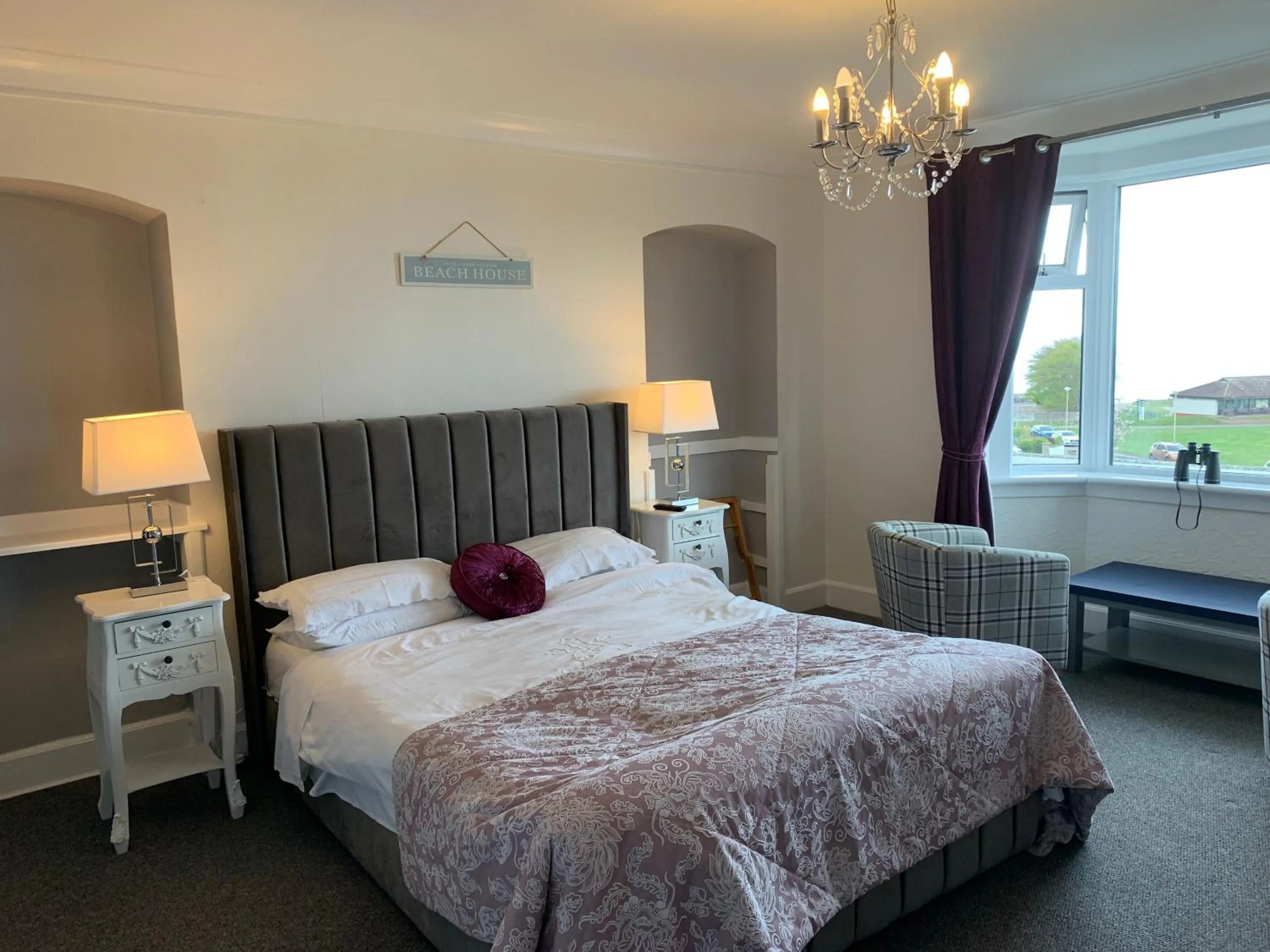 Bed in "Stunning Sea-Views" at Wetherby Nairn