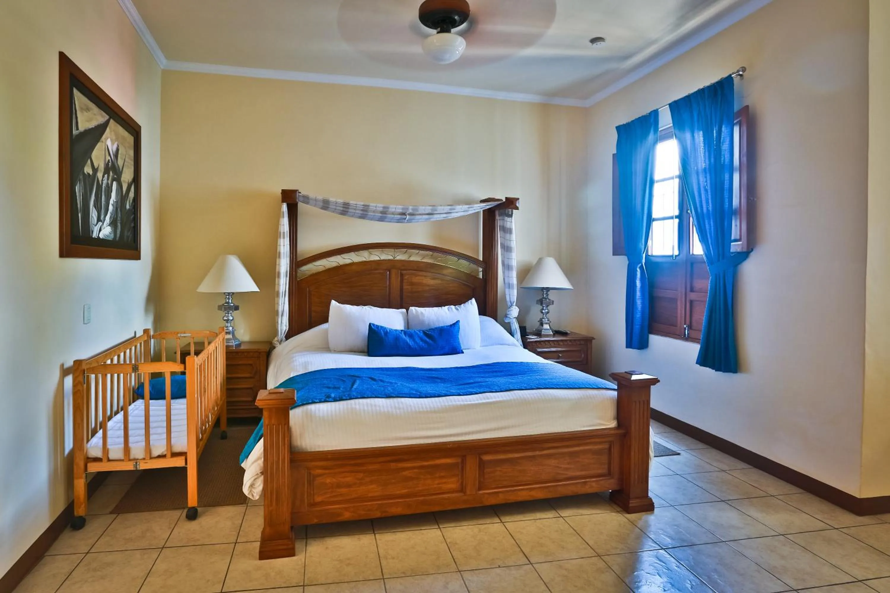 Bed in Gran Casa Sayula Galeria & SPA