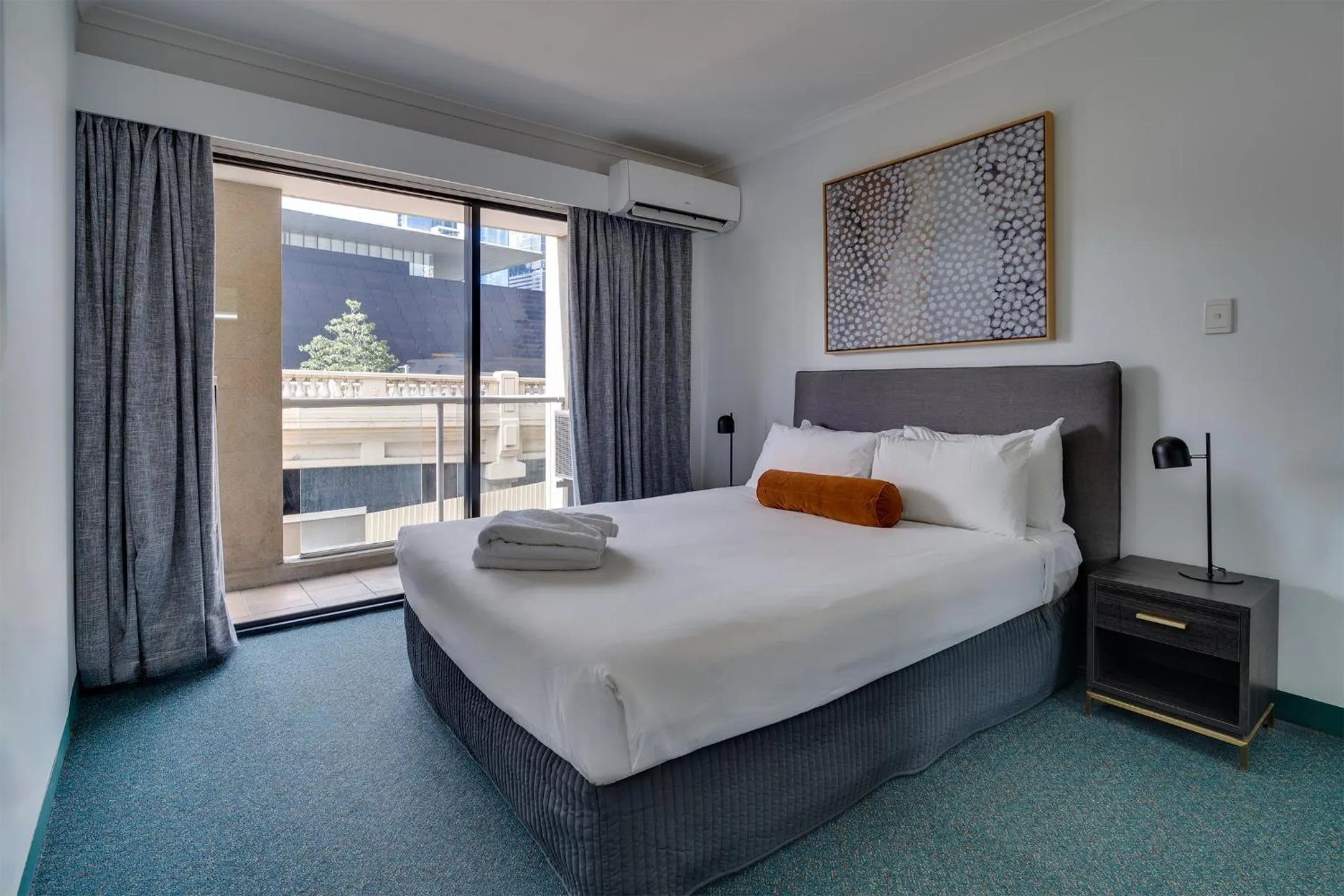 Bedroom, Bed in Riverside Hotel Southbank