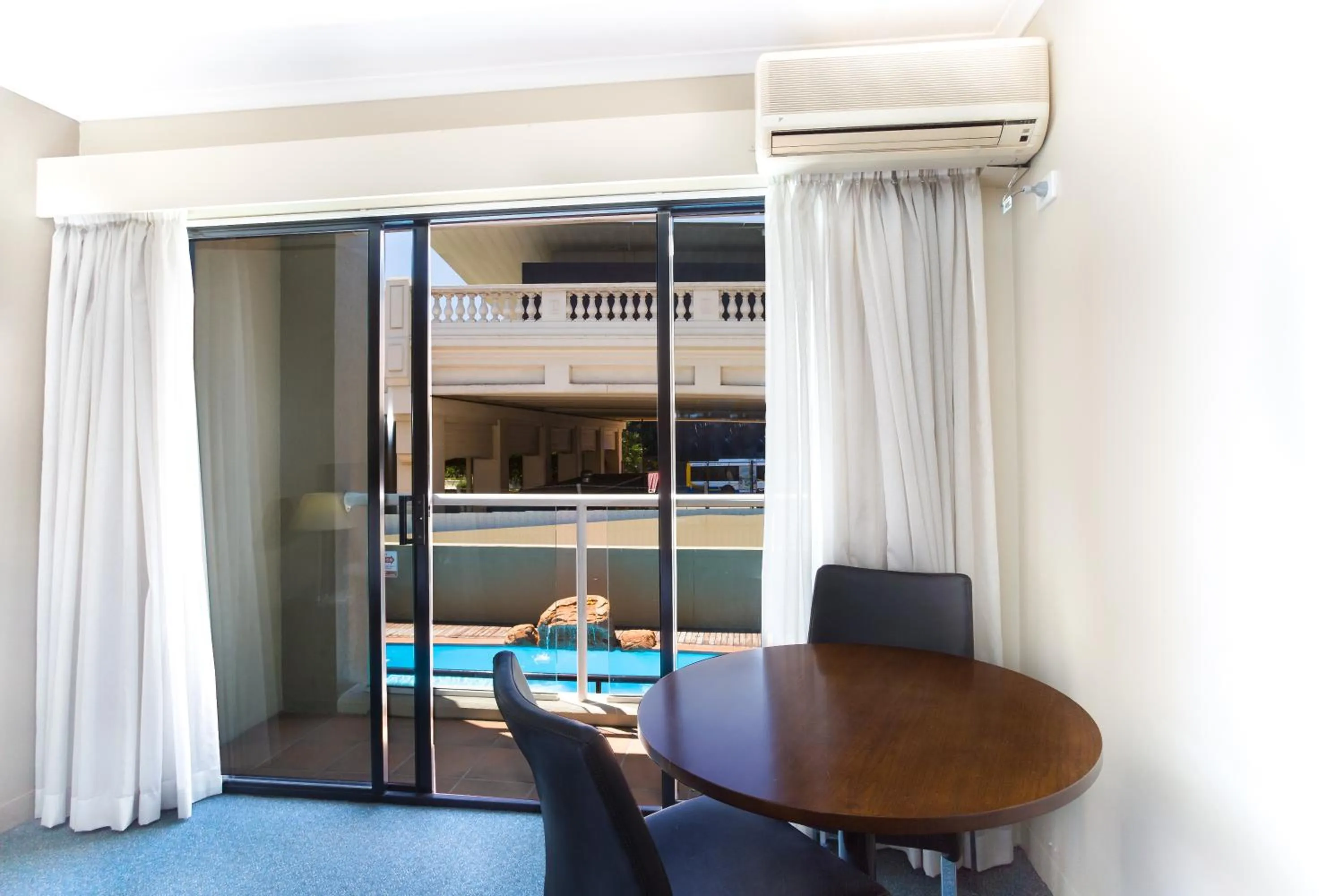 Seating area in Riverside Hotel Southbank