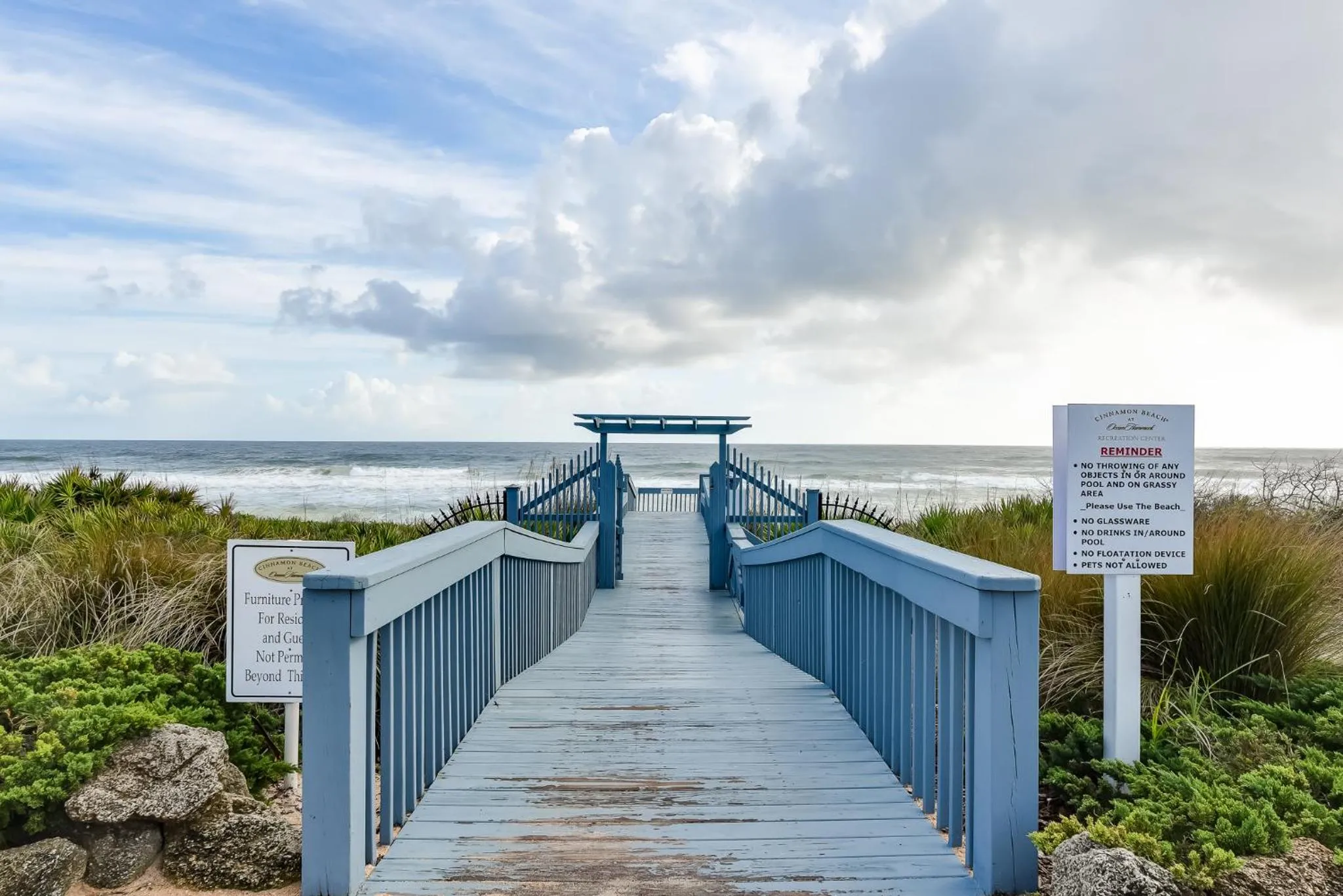 Property building in 1061 Cinnamon Beach