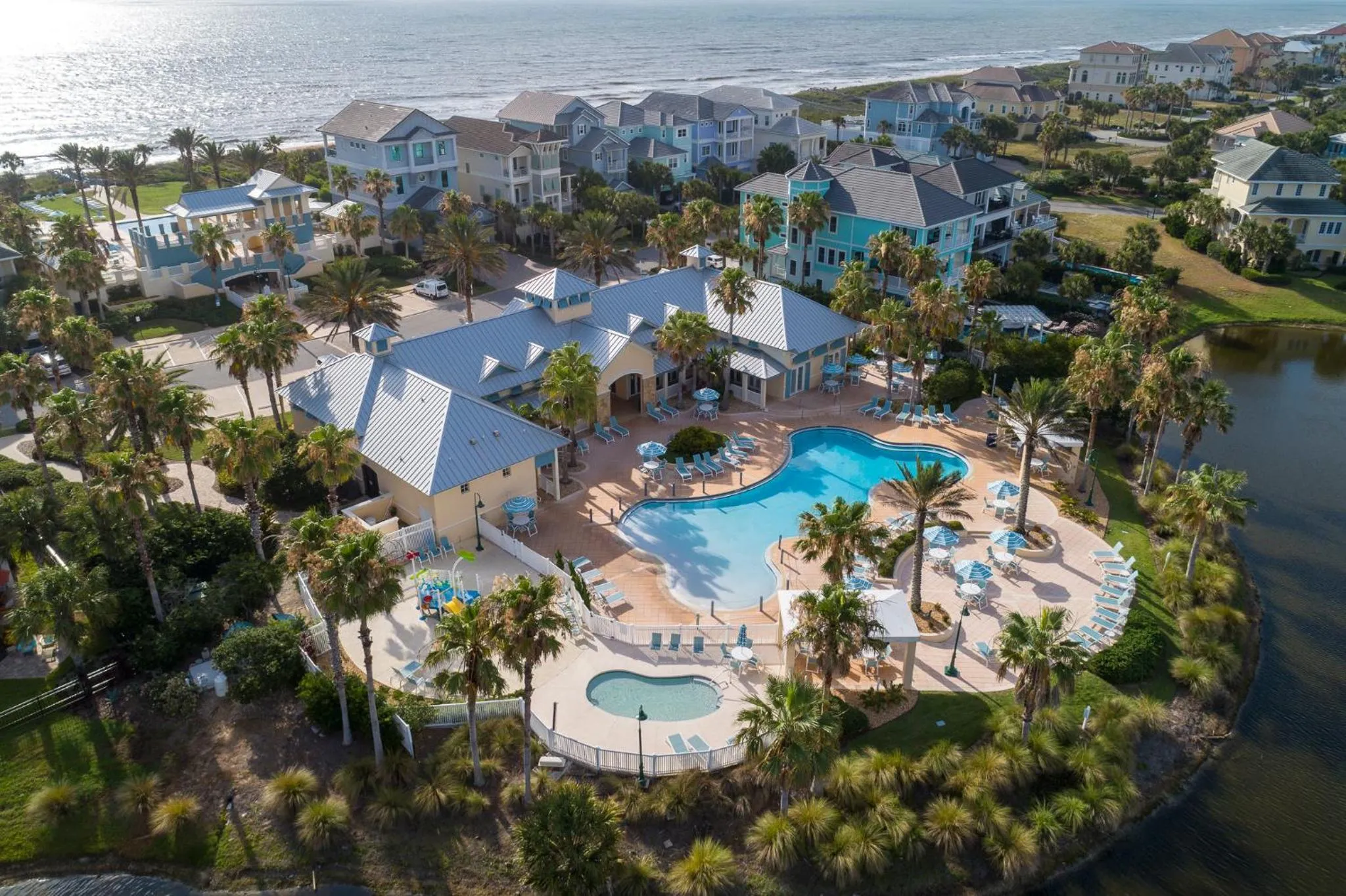 Property building in 1061 Cinnamon Beach