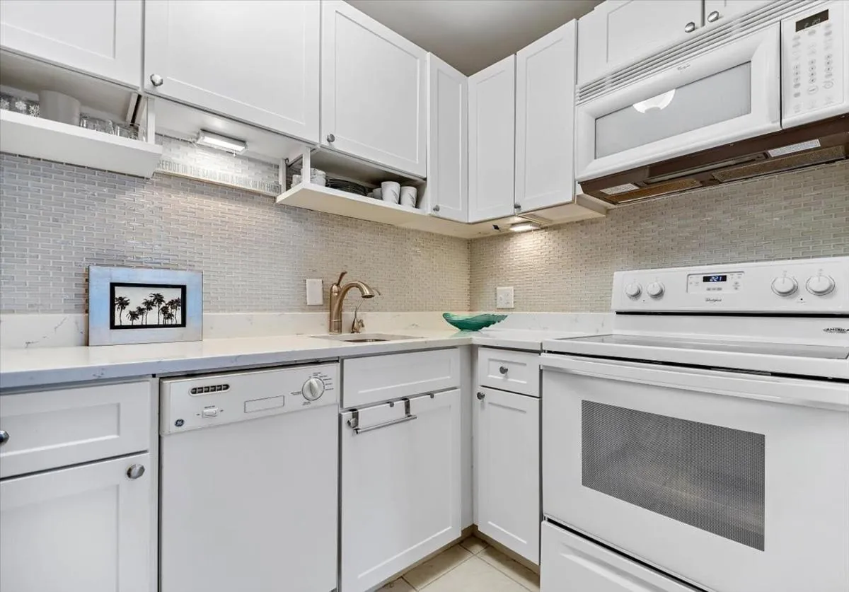 Kitchen or kitchenette in Village House 102