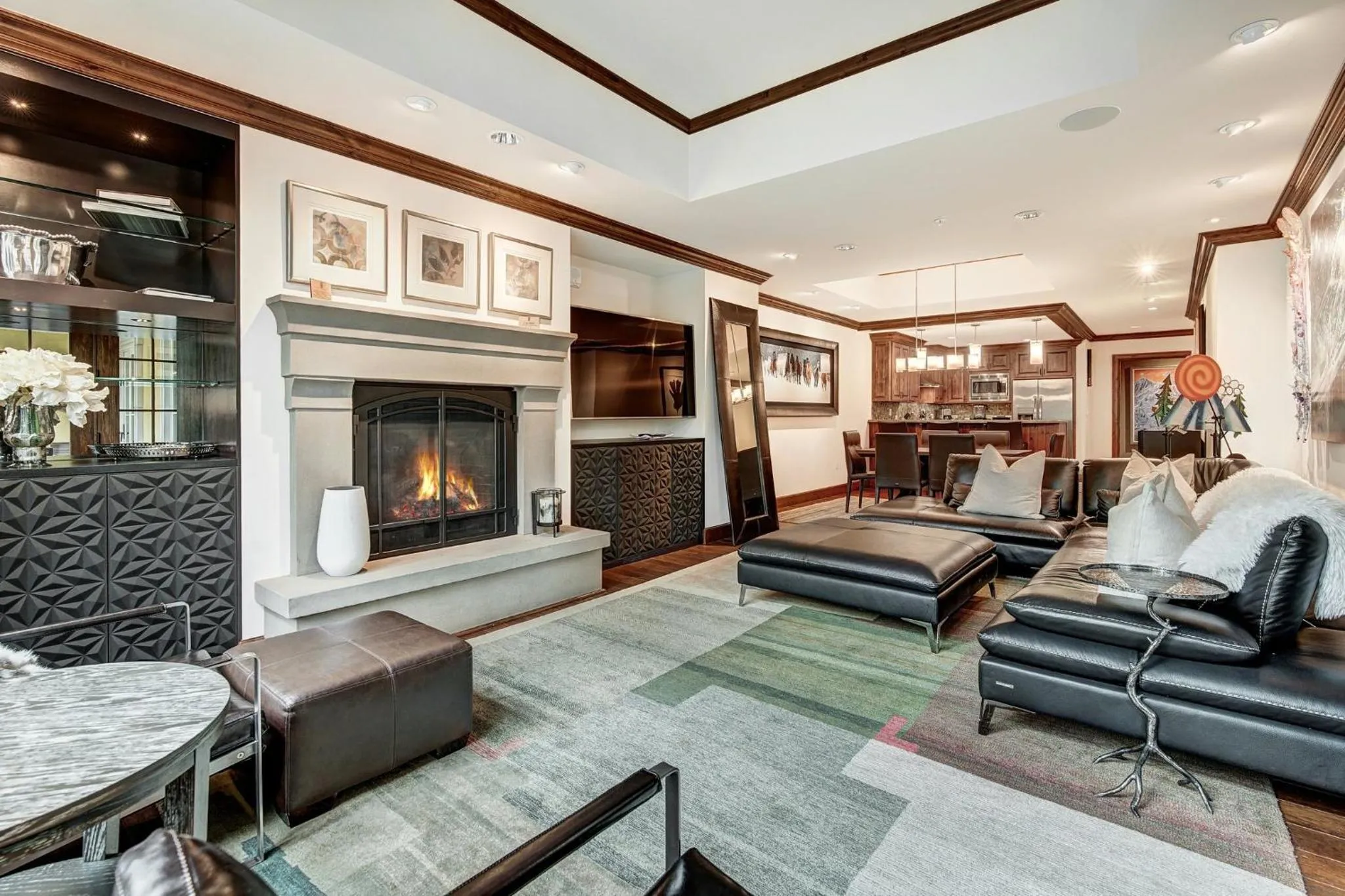Living room in Legendary Lodging at the Ritz Carlton Residences Vail, A Vail Resorts Property