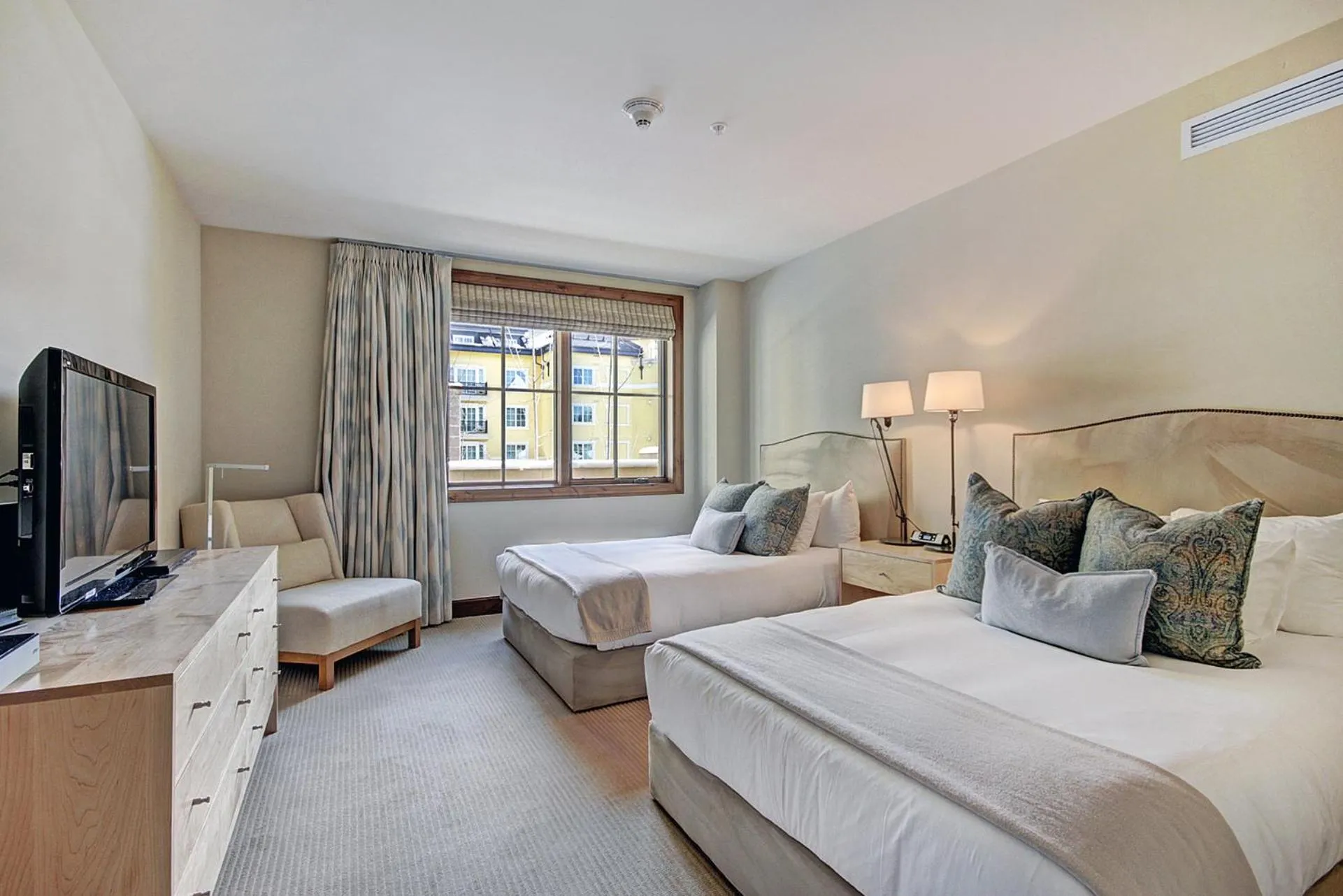 Bed in The Vail Collection at the Ritz Carlton Residences Vail