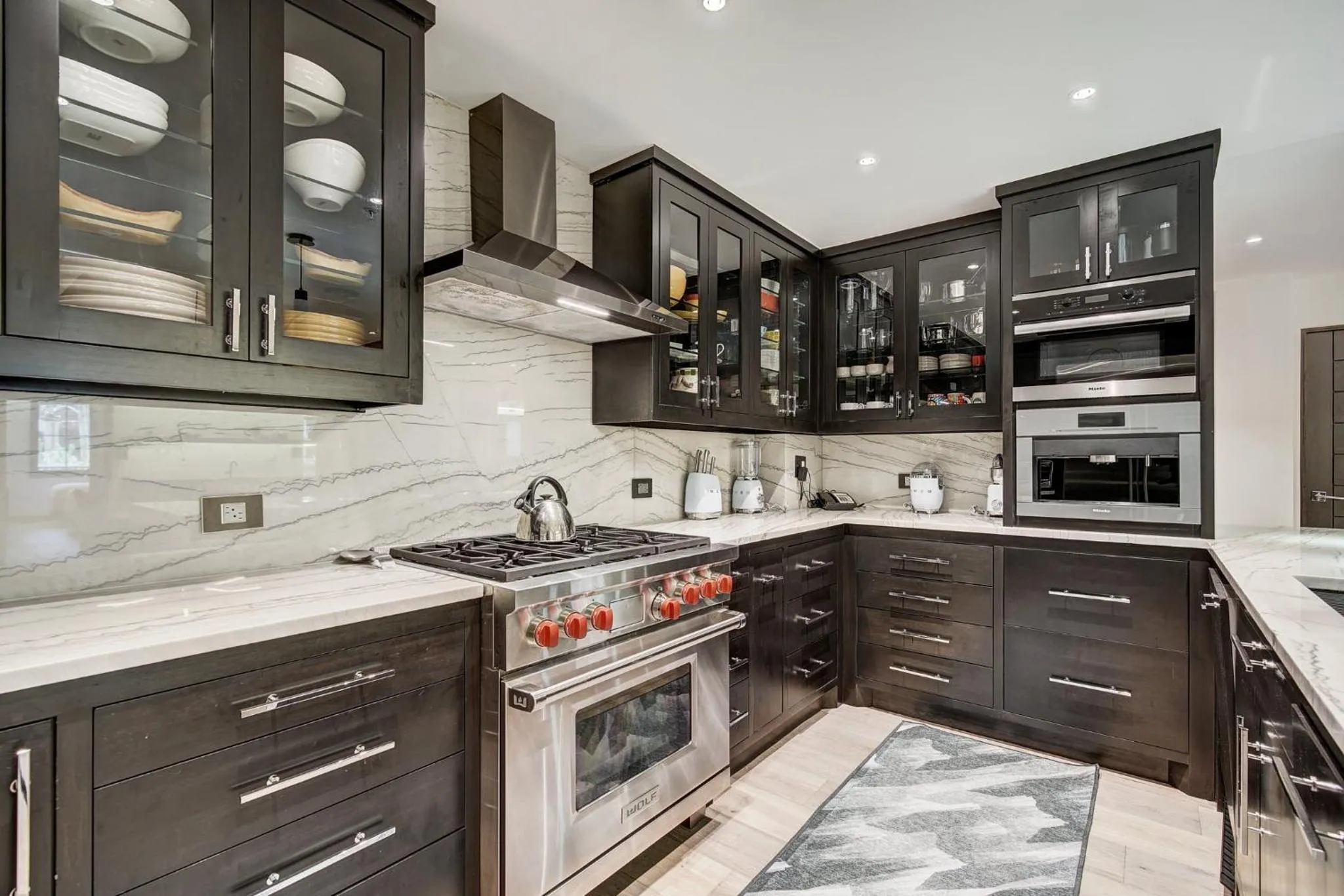 Kitchen or kitchenette in The Vail Collection at the Ritz Carlton Residences Vail