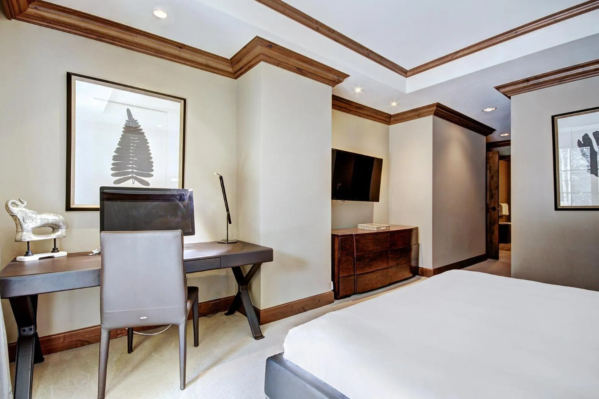 Bedroom, Bed in The Vail Collection at the Ritz Carlton Residences Vail