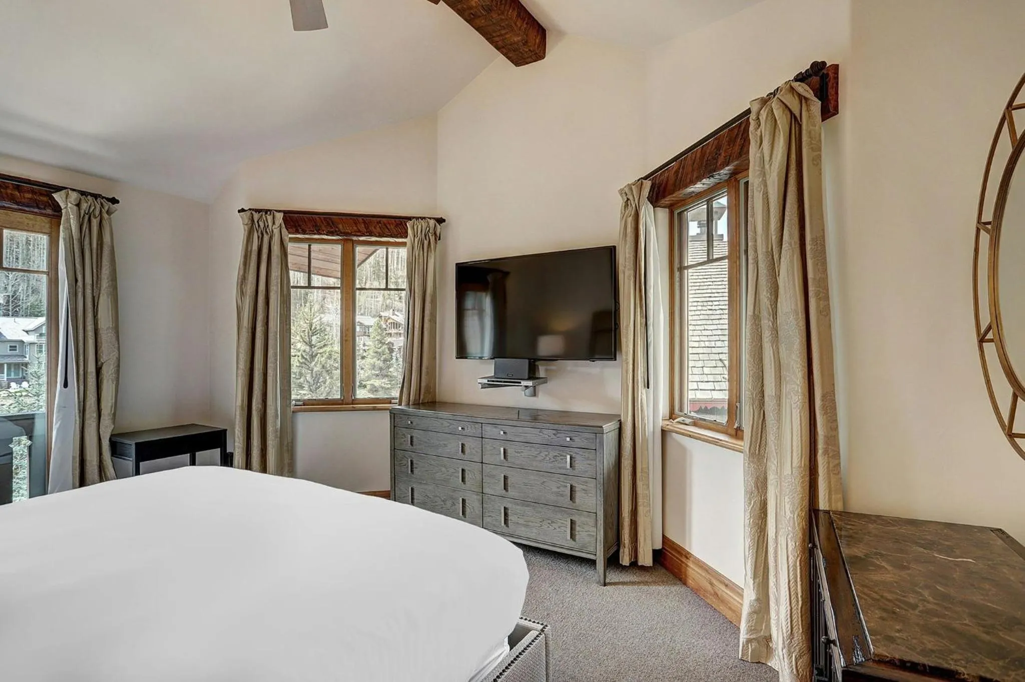 Bedroom, Bed in Legendary Lodging at the Ritz Carlton Residences Vail, A Vail Resorts Property