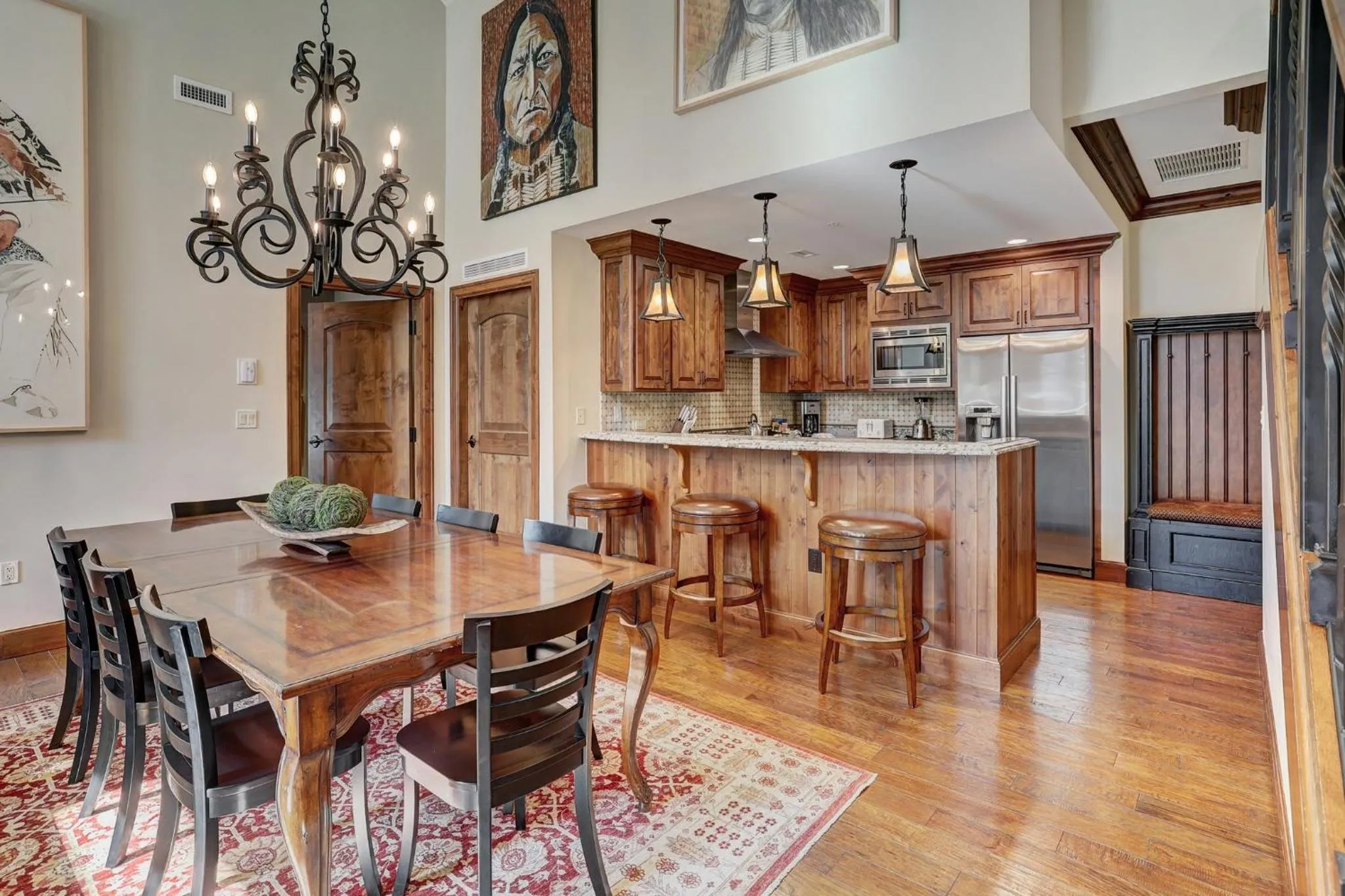 Dining area in Legendary Lodging at the Ritz Carlton Residences Vail, A Vail Resorts Property