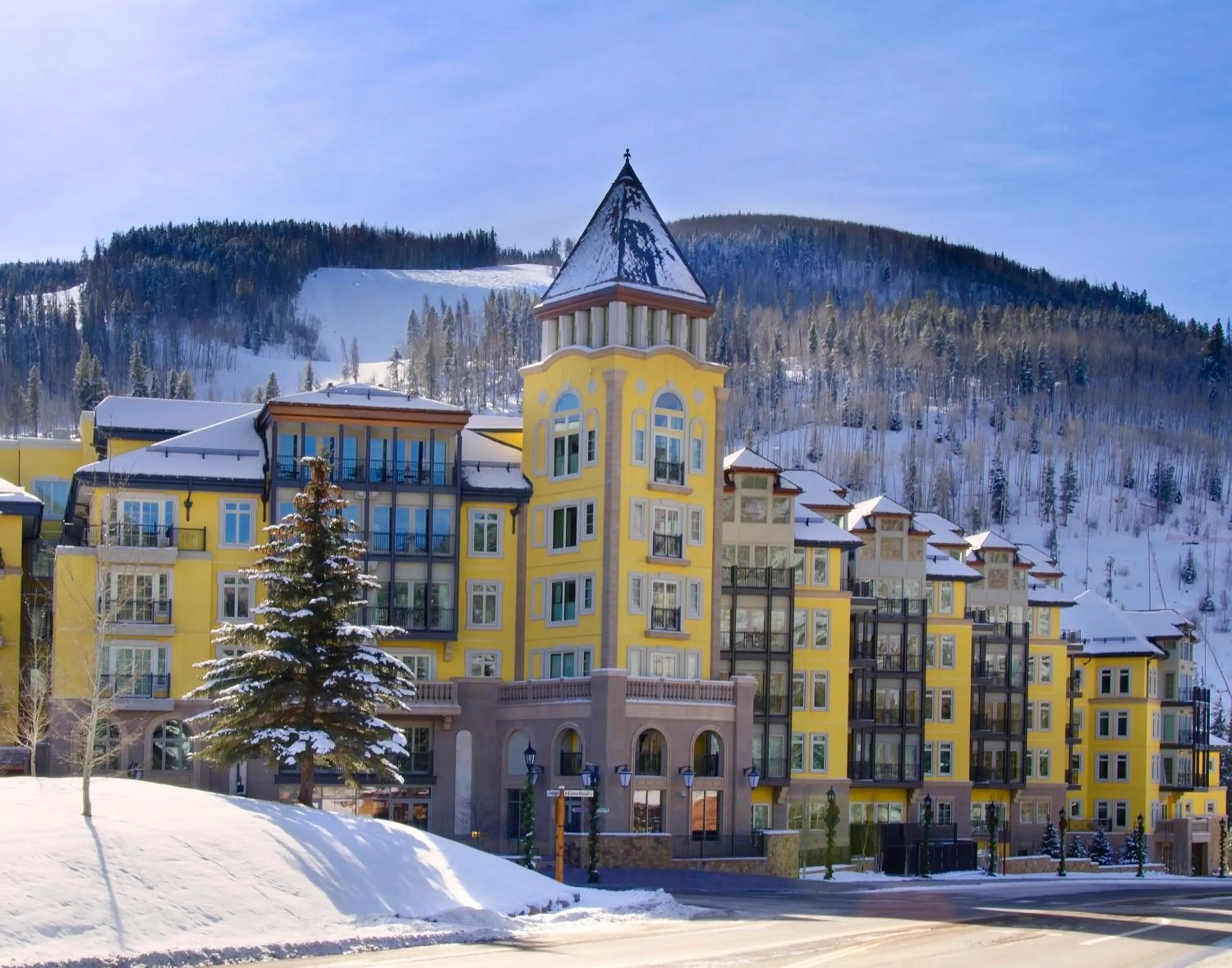 Winter in The Vail Collection at the Ritz Carlton Residences Vail