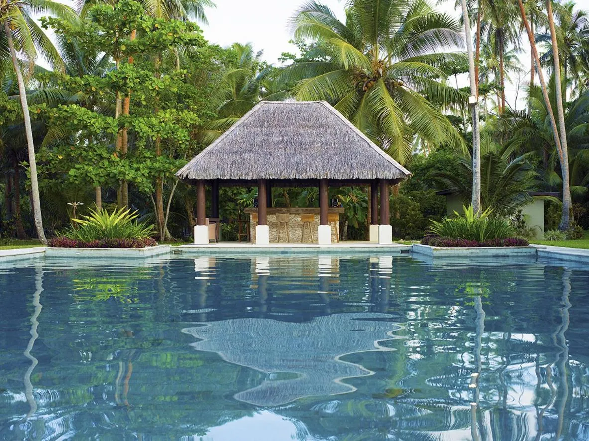 Swimming pool in Eratap Beach Resort