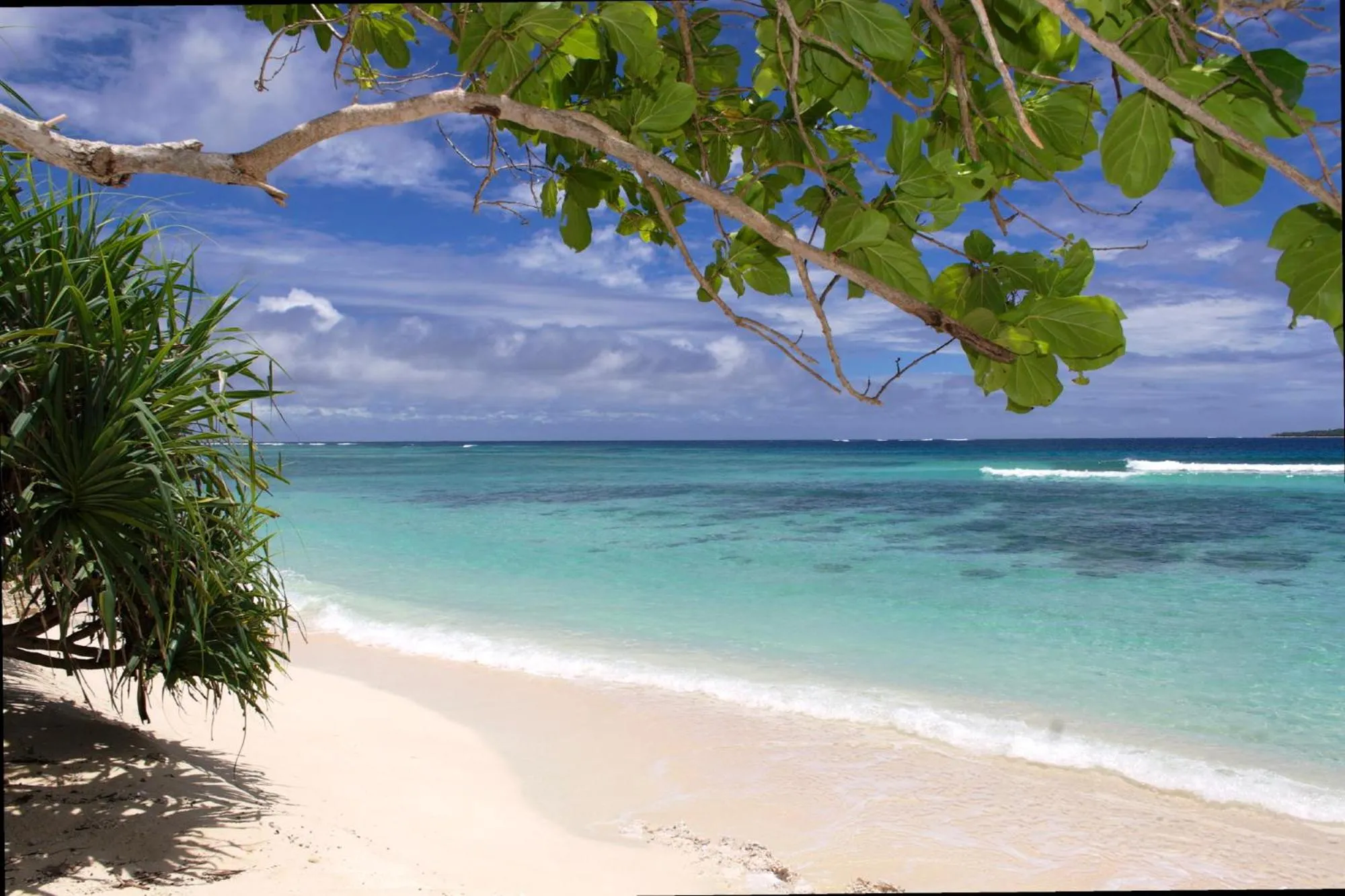 Day in Eratap Beach Resort