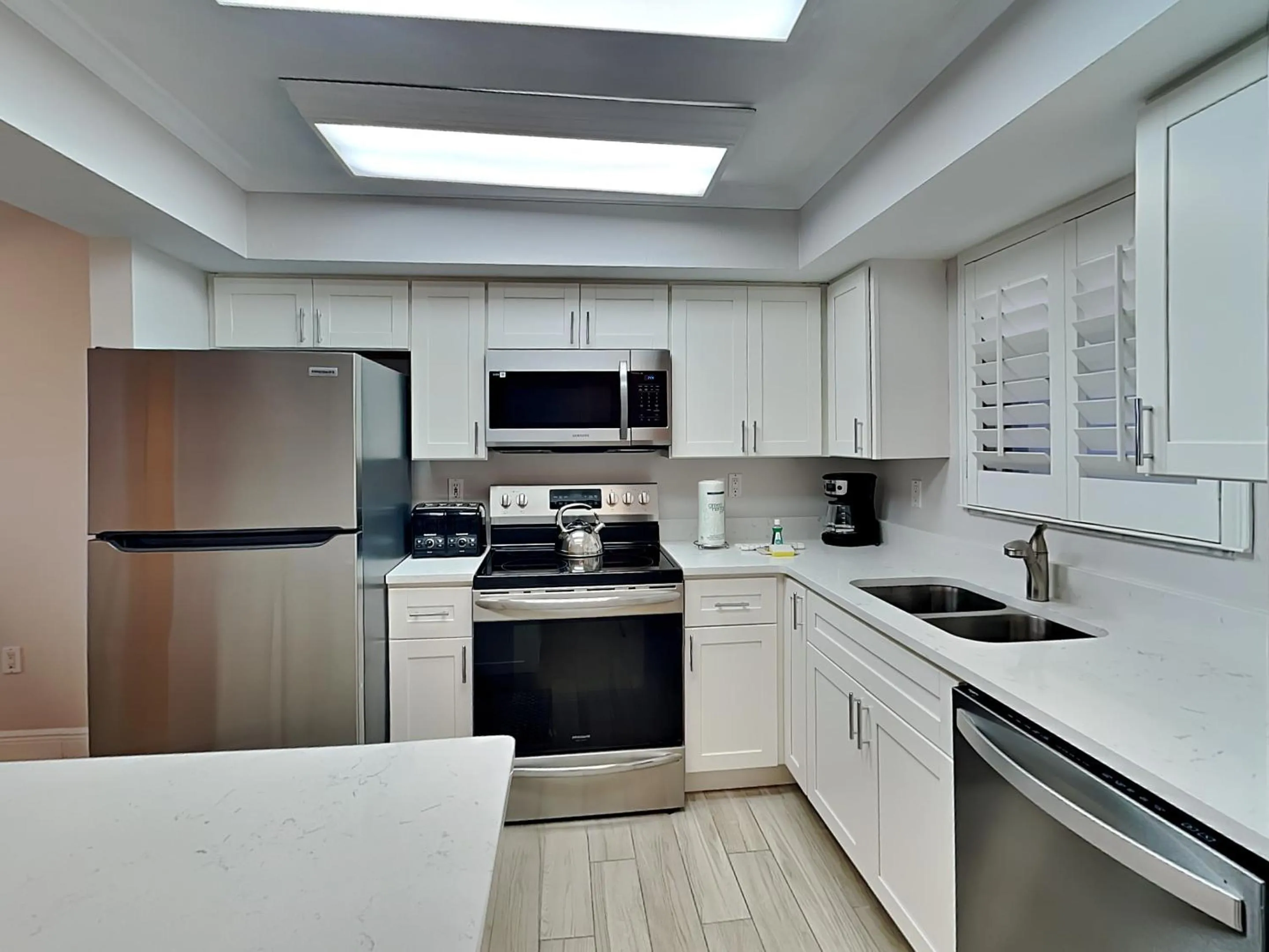 Property building in Estero Island Beach Villas 204